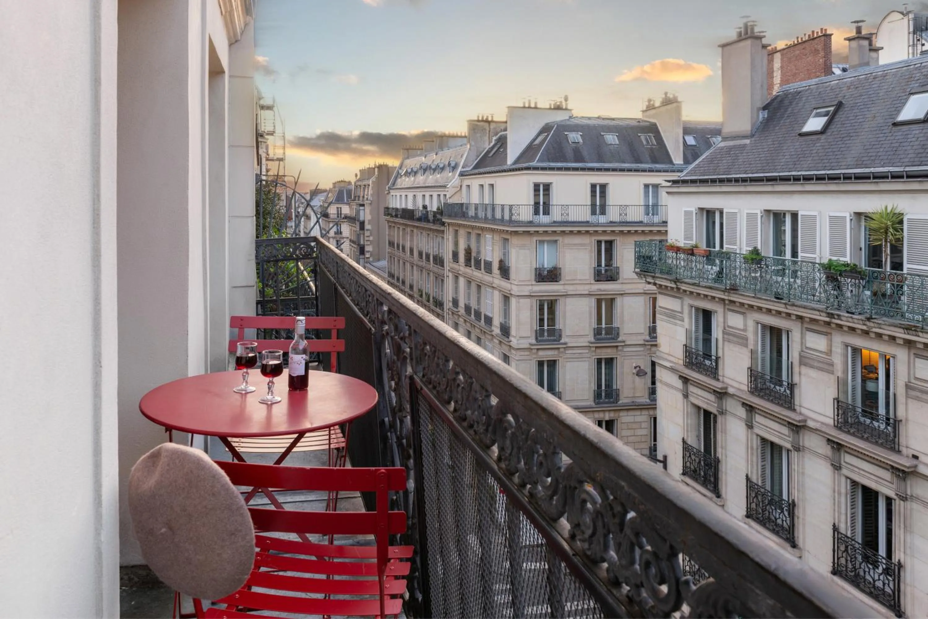 Property building in Appart Hotel Avalon