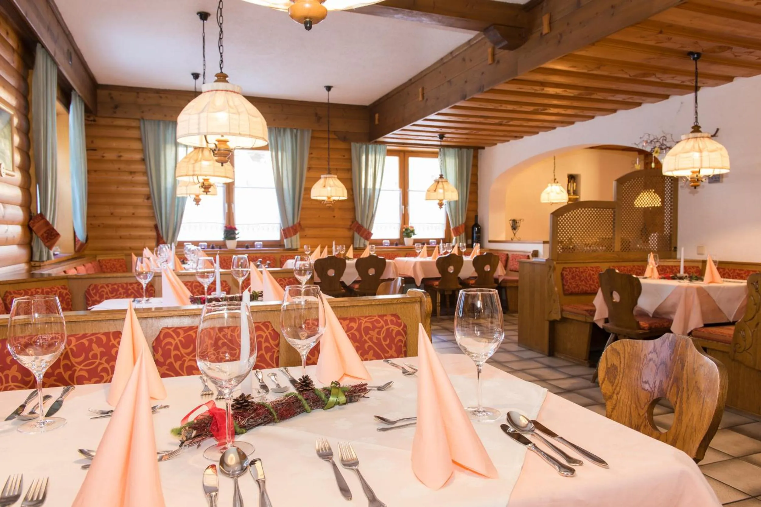 Restaurant/places to eat in Eggerhof