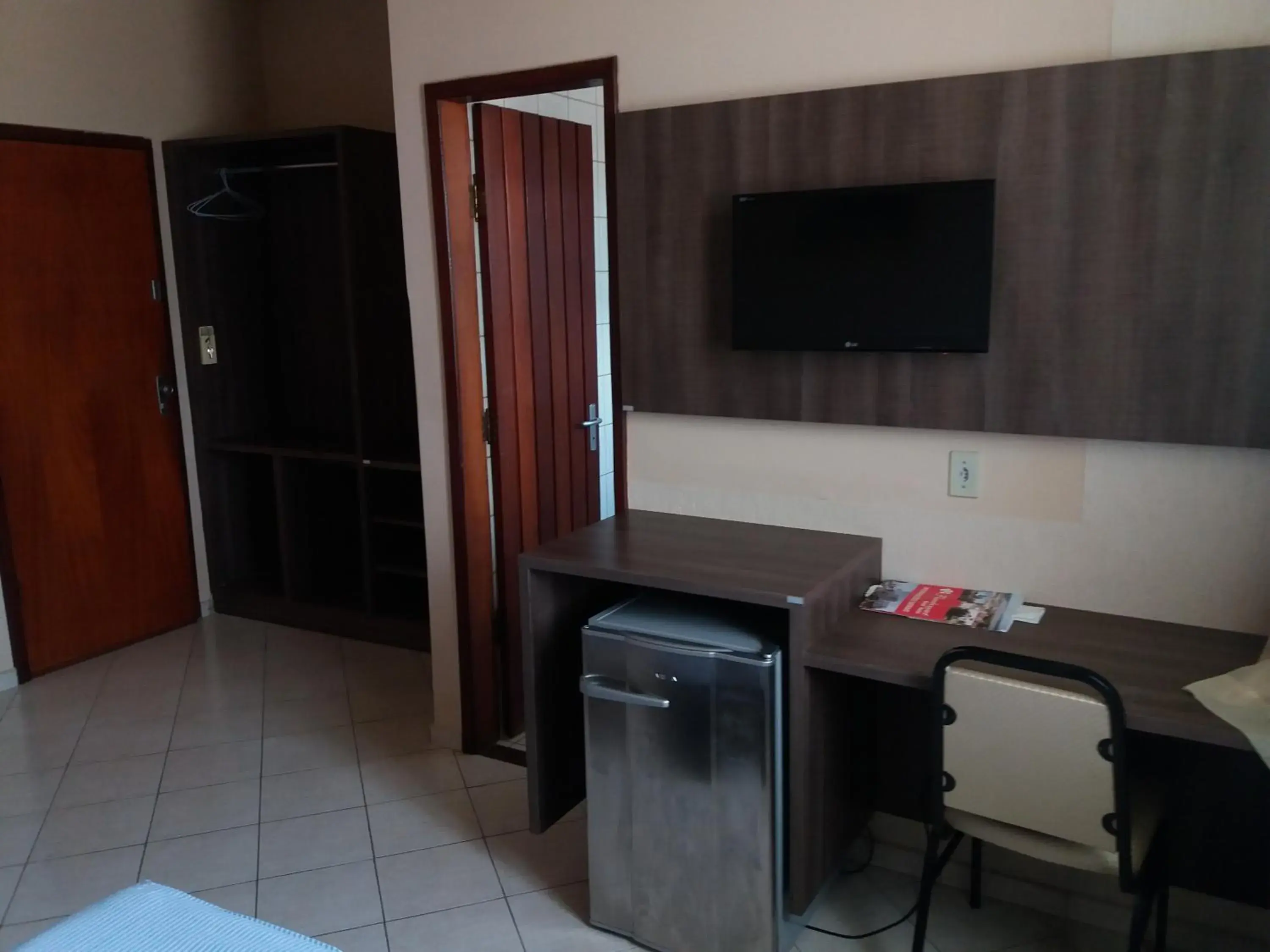 Double or Twin Room - single occupancy in Hotel Central Double or Twin Room - single occupancy in Hotel Central