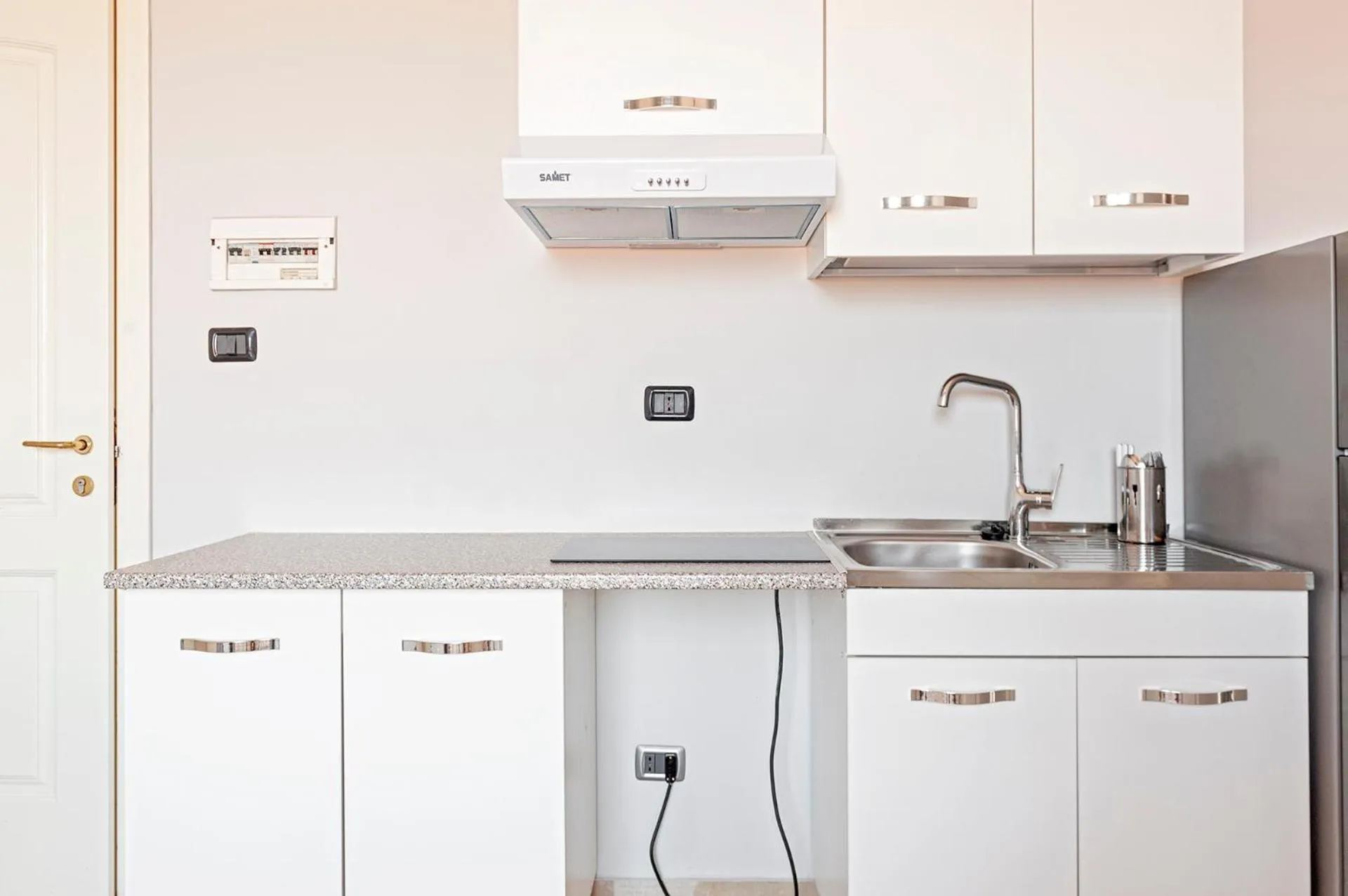 Kitchen or kitchenette in The Port Residence