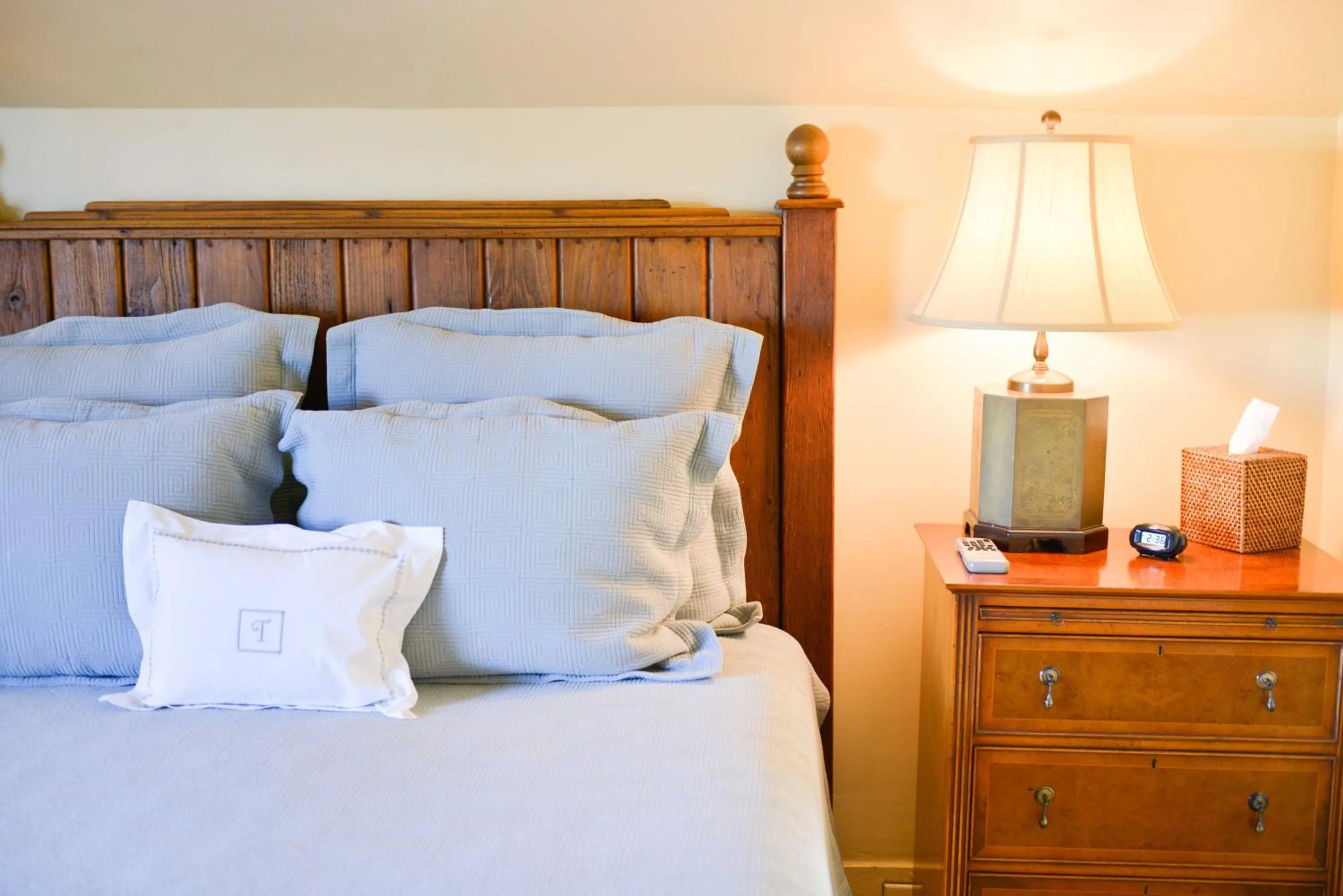 Bed in Terrell House Bed and Breakfast