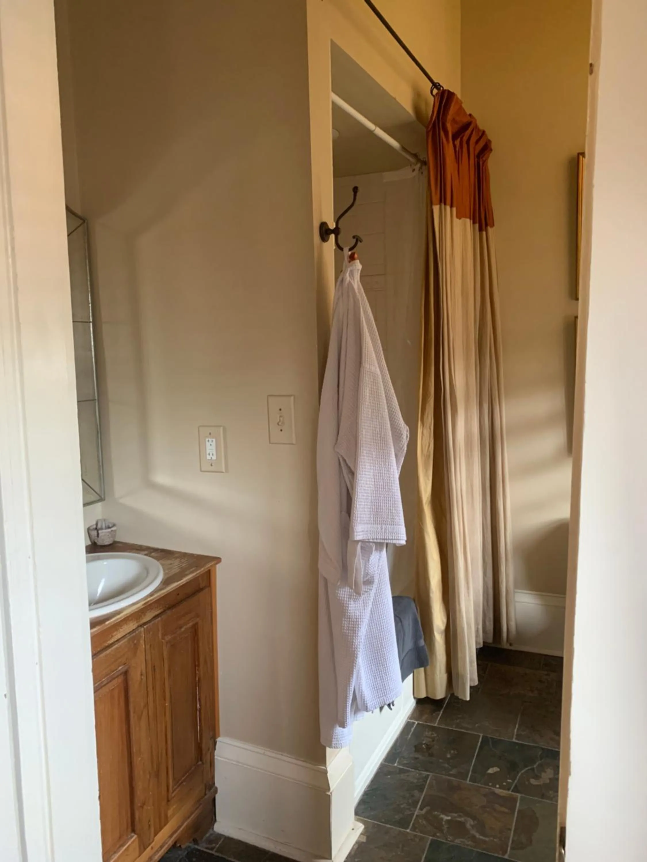 Bathroom in Terrell House Bed and Breakfast