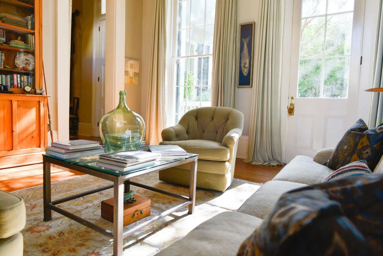 Seating area in Terrell House Bed and Breakfast