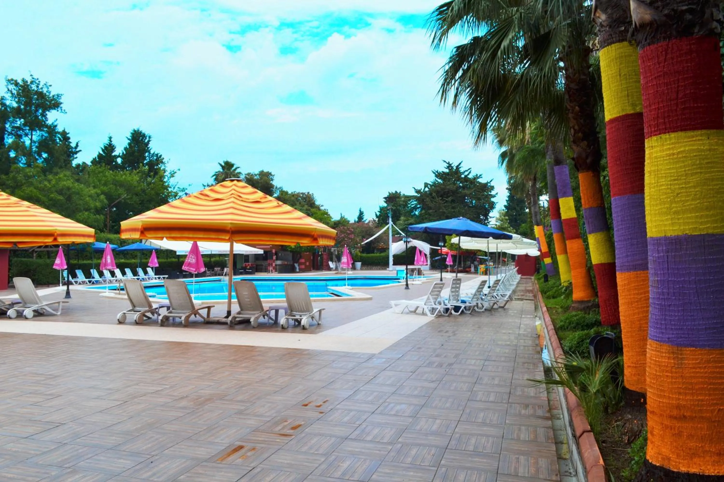 Pool view in Çetinel Otel