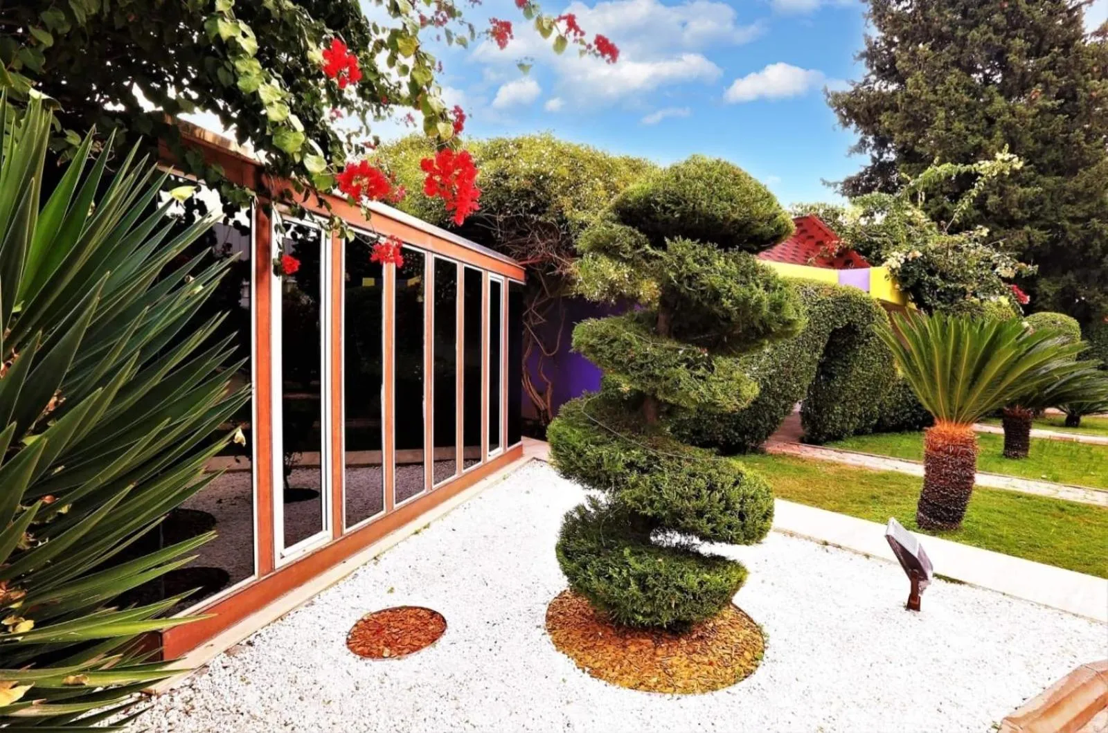 Garden in Çetinel Otel