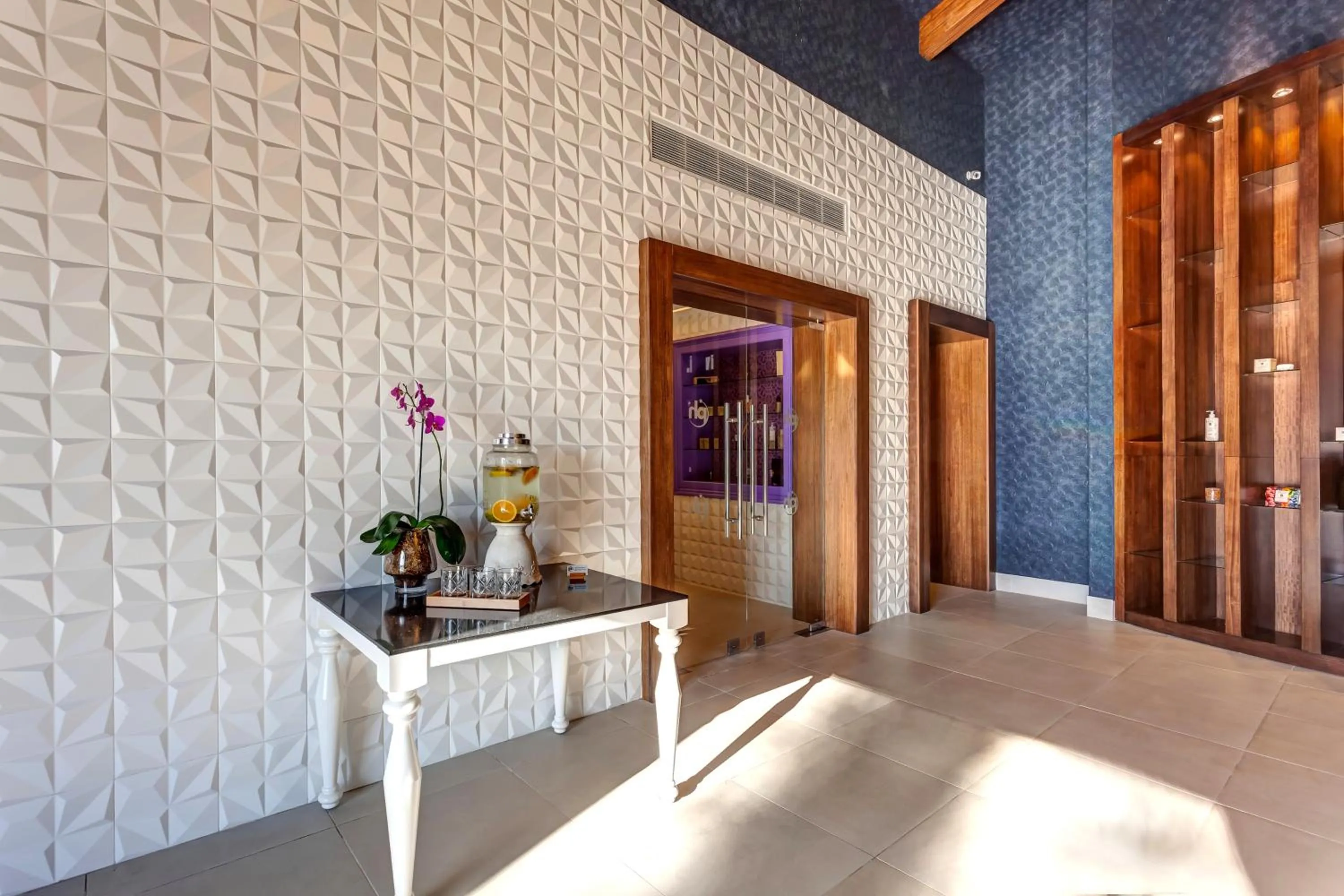 Area and facilities, Bed in Planet Hollywood Costa Rica by Royalton, An Autograph Collection All-Inclusive Resort