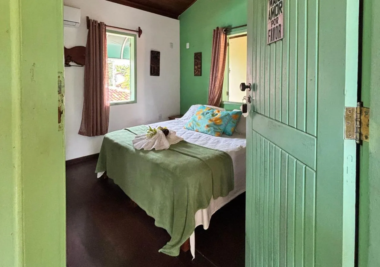 Budget Double Room in Pousada Cantinho do Sossego