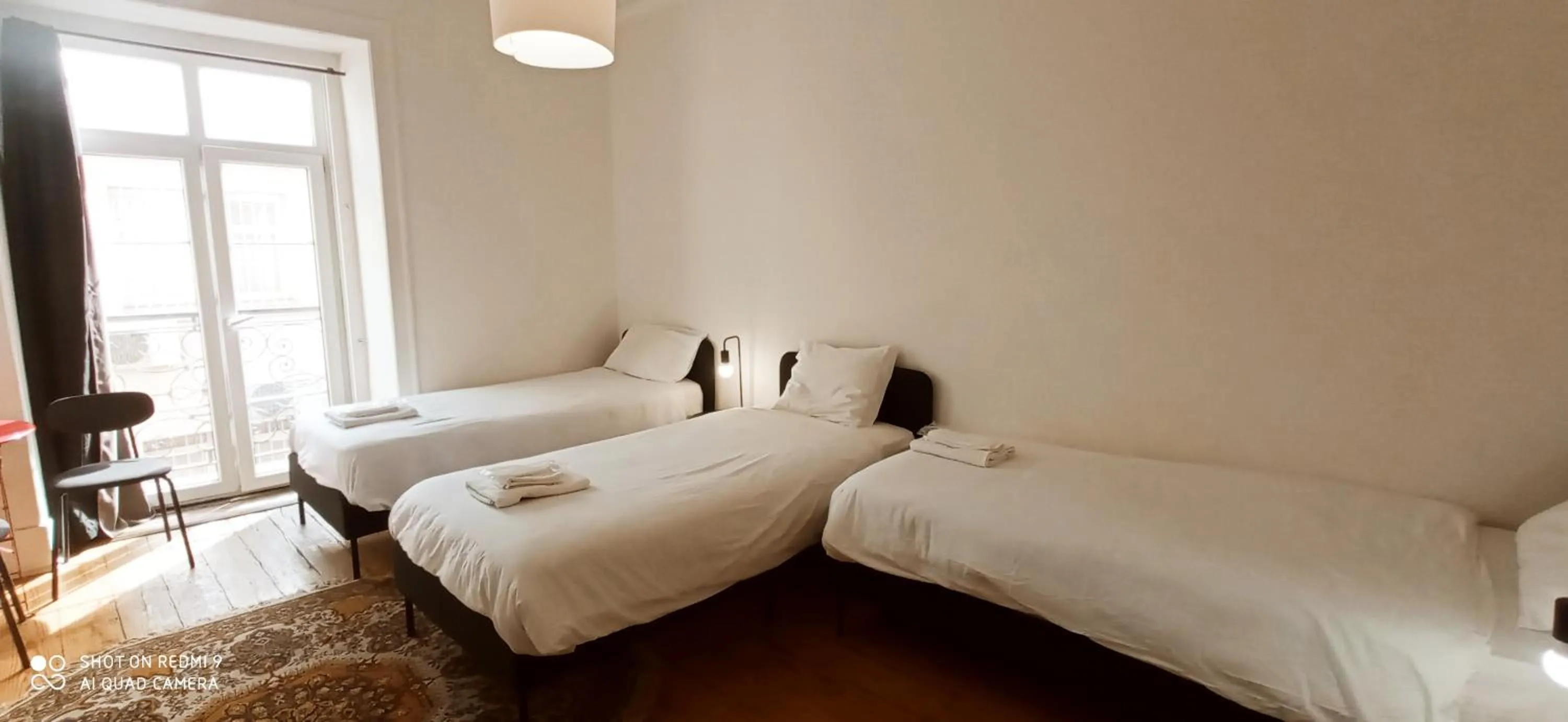 Bed in Happy at Chiado