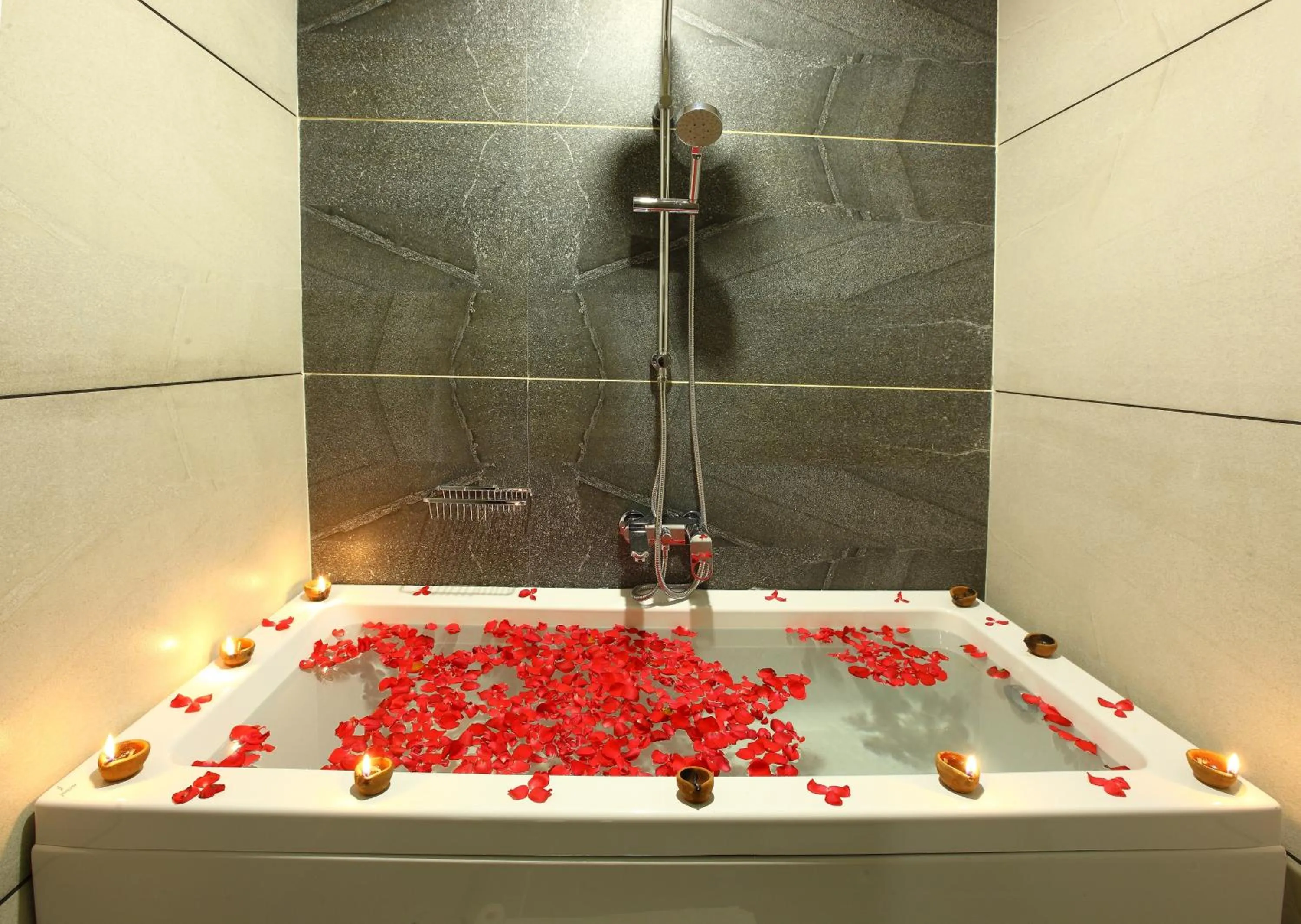 Bathroom in Woodnote Thekkady