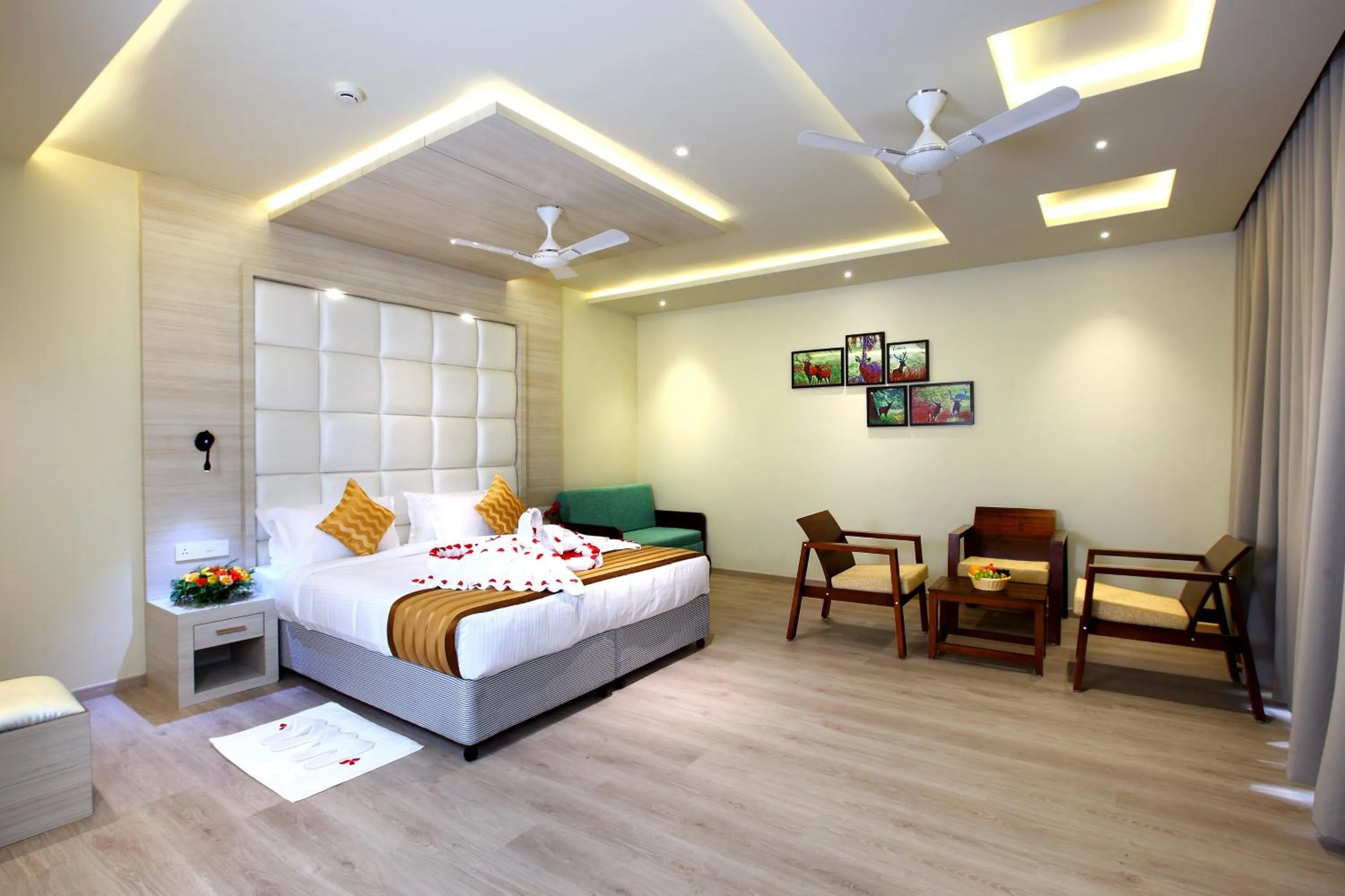 Bedroom, Bed in Woodnote Thekkady