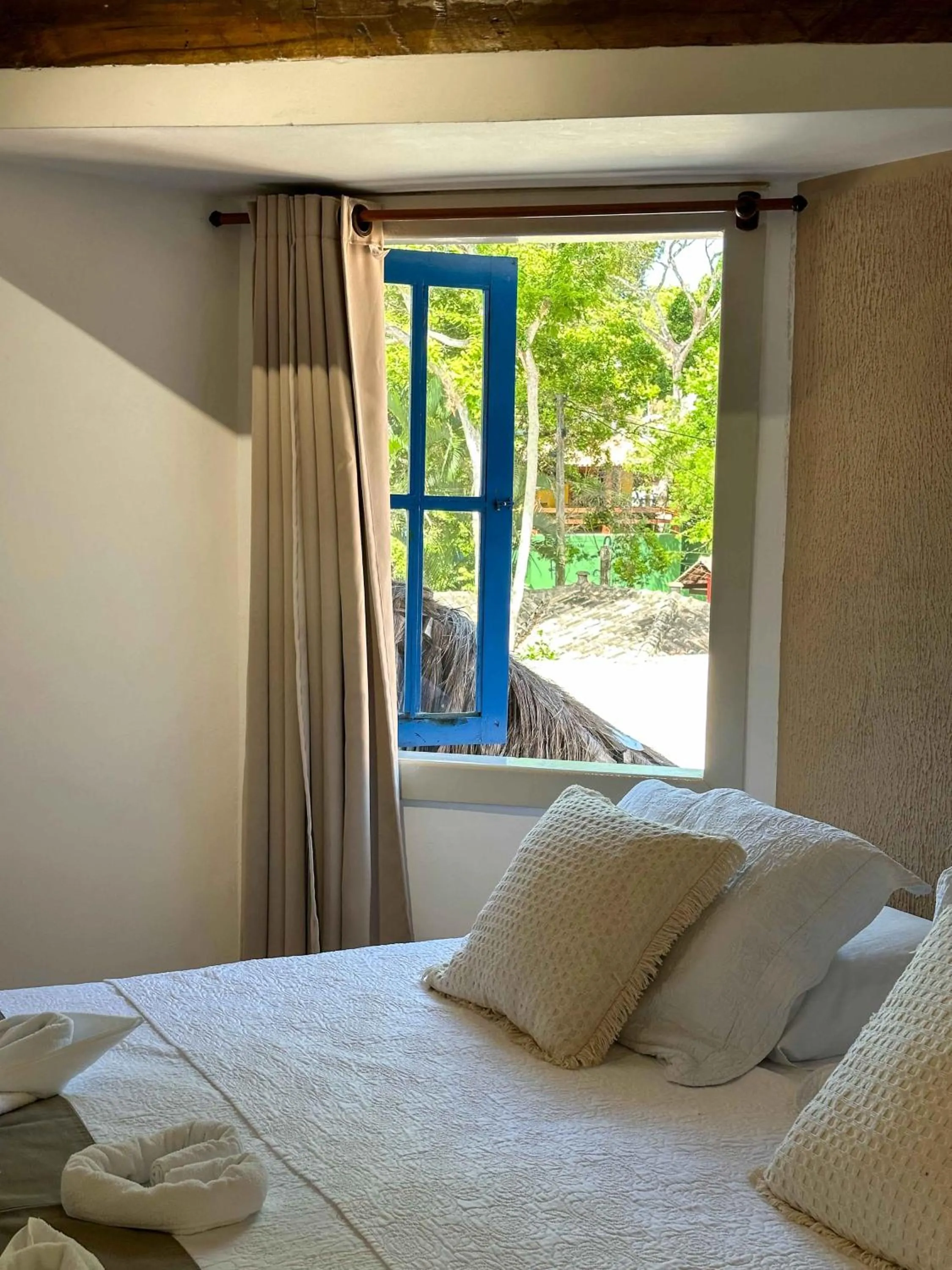 View (from property/room), Bed in Estalagem D'Ajuda