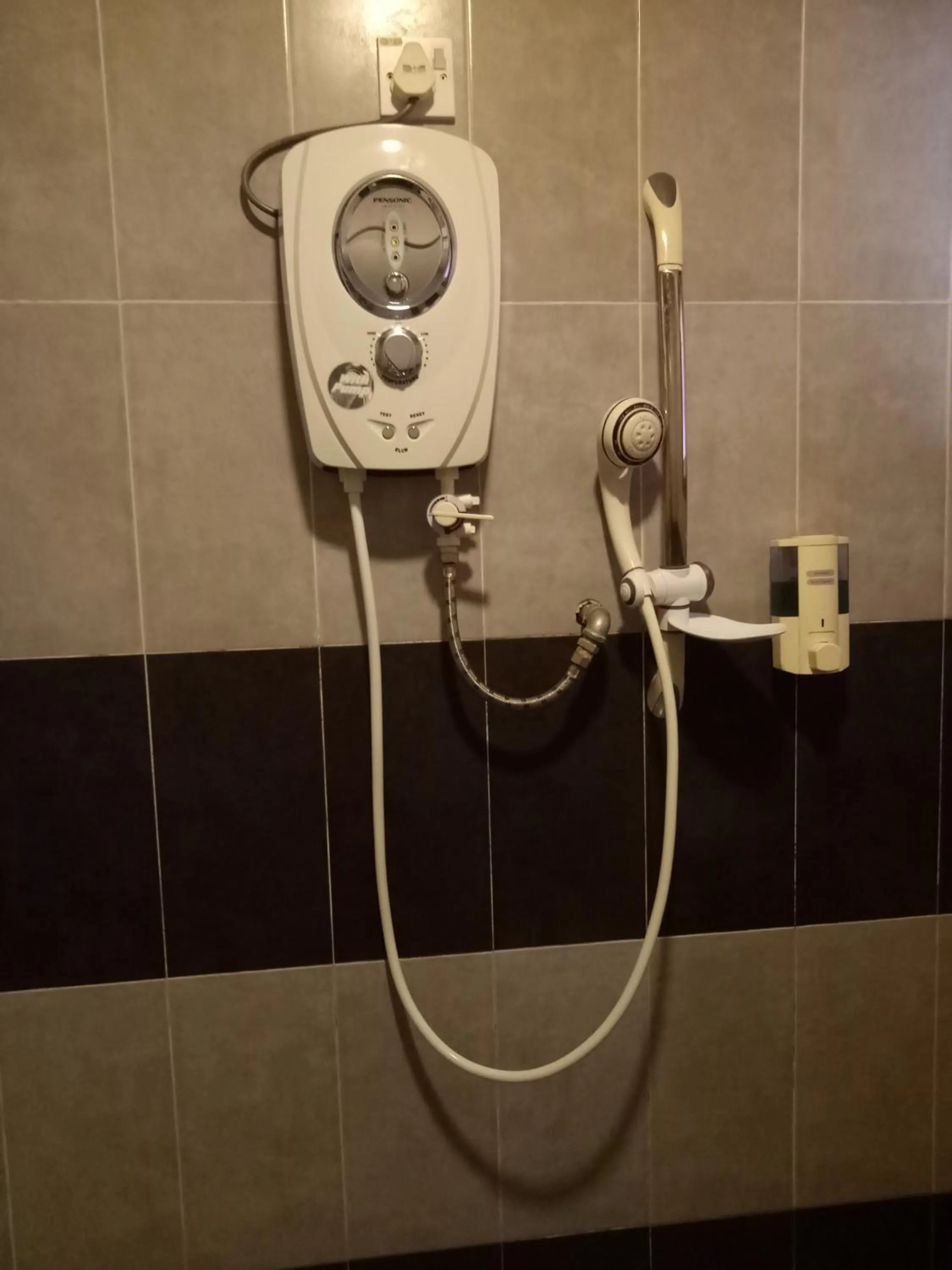 Bathroom in Hotel Sri Bernam