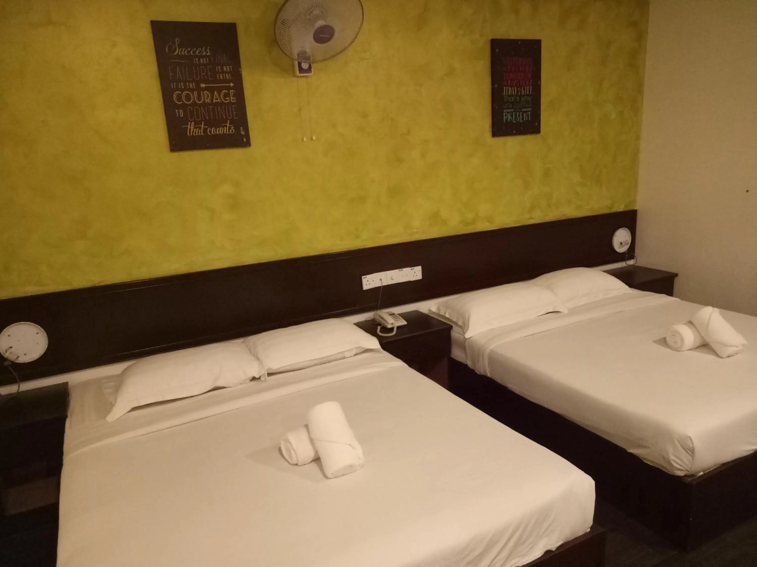 Bed in Hotel Sri Bernam