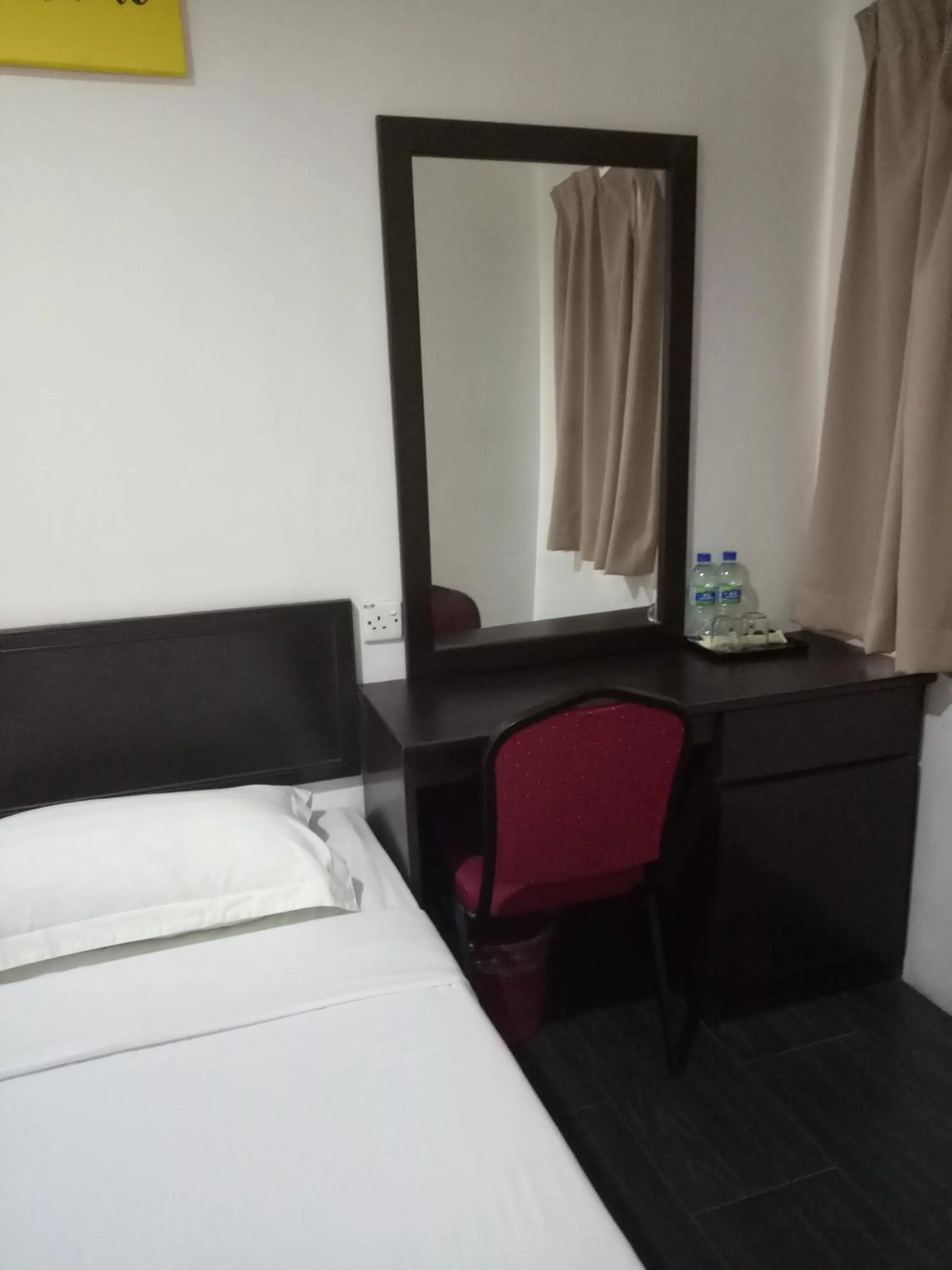 Bed in Hotel Sri Bernam