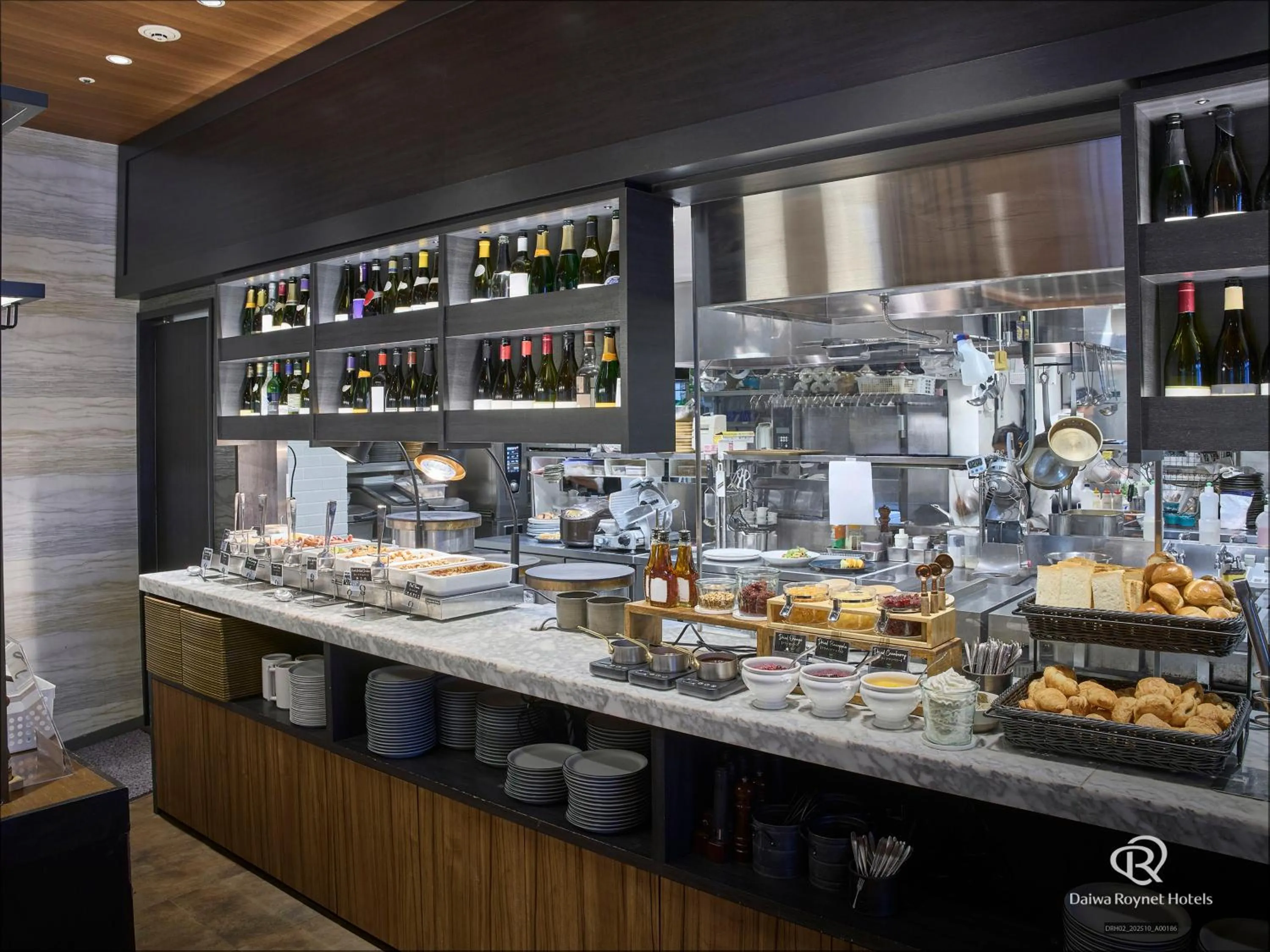 Restaurant/places to eat in Daiwa Roynet Hotel Nishi-Shinjuku PREMIER