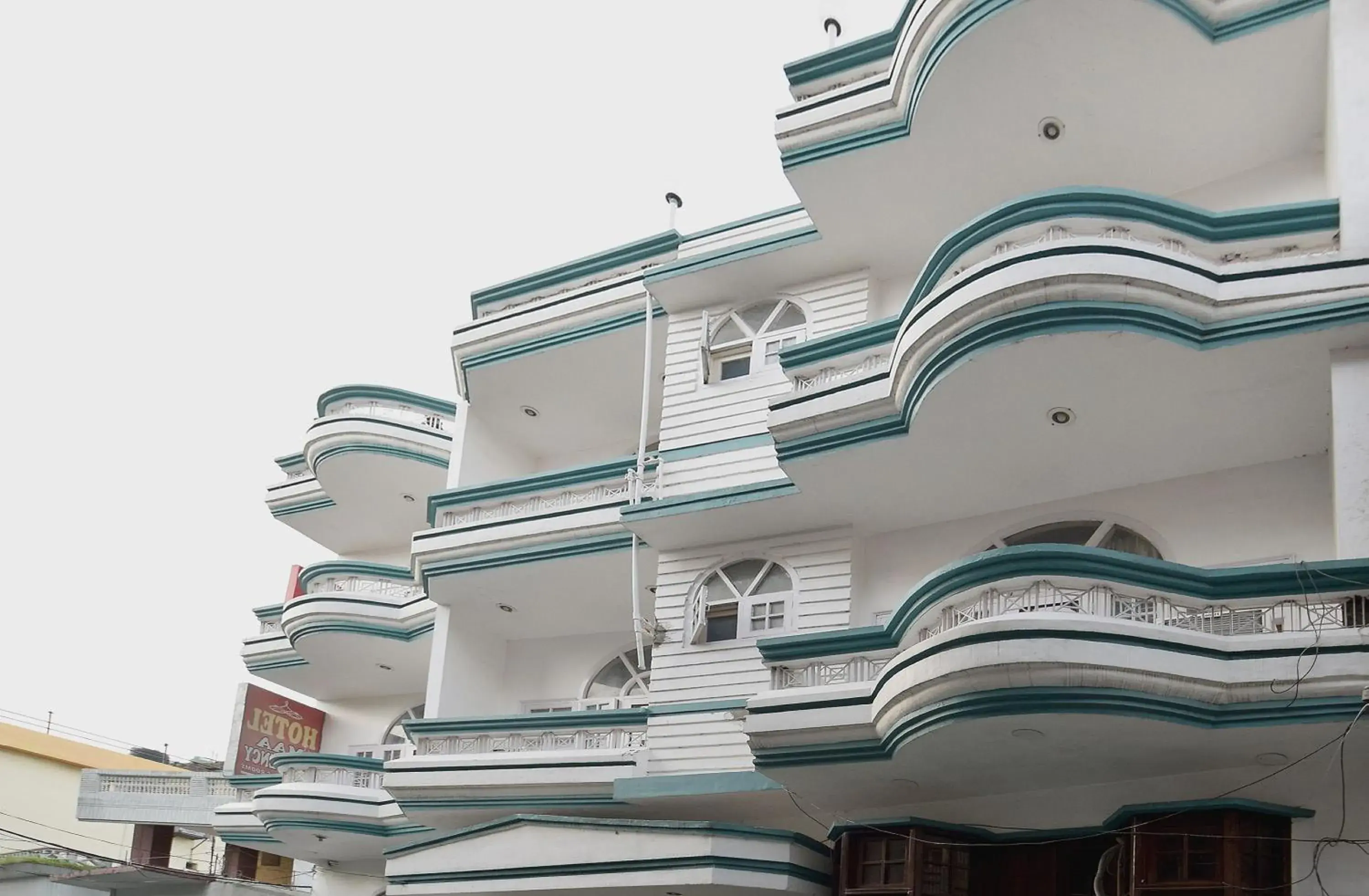 Facade/entrance in Super Hotel O Maa Residency Facade/entrance in Super Hotel O Maa Residency