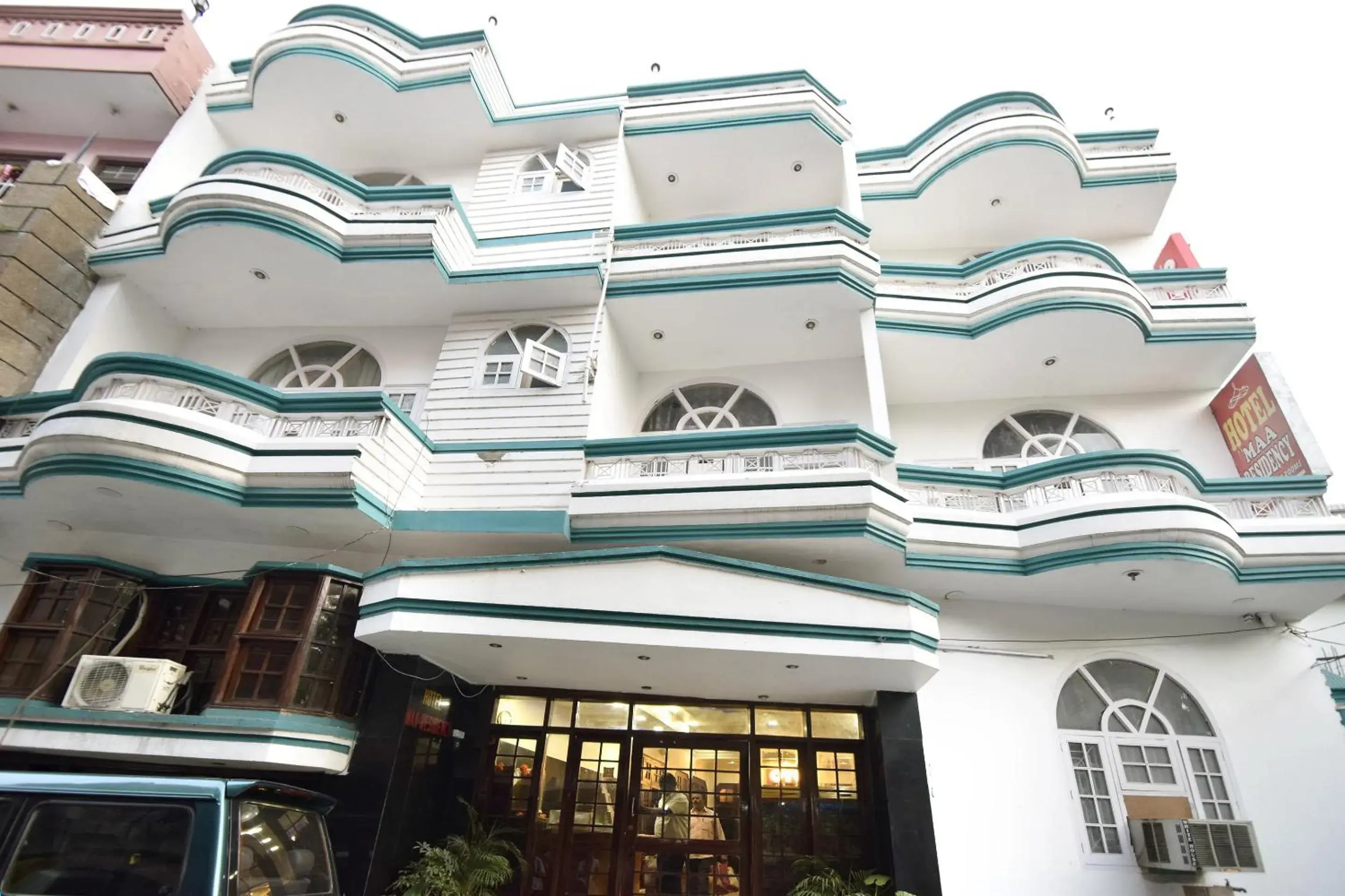 Facade/entrance in Hotel O Maa Residency Facade/entrance in Hotel O Maa Residency