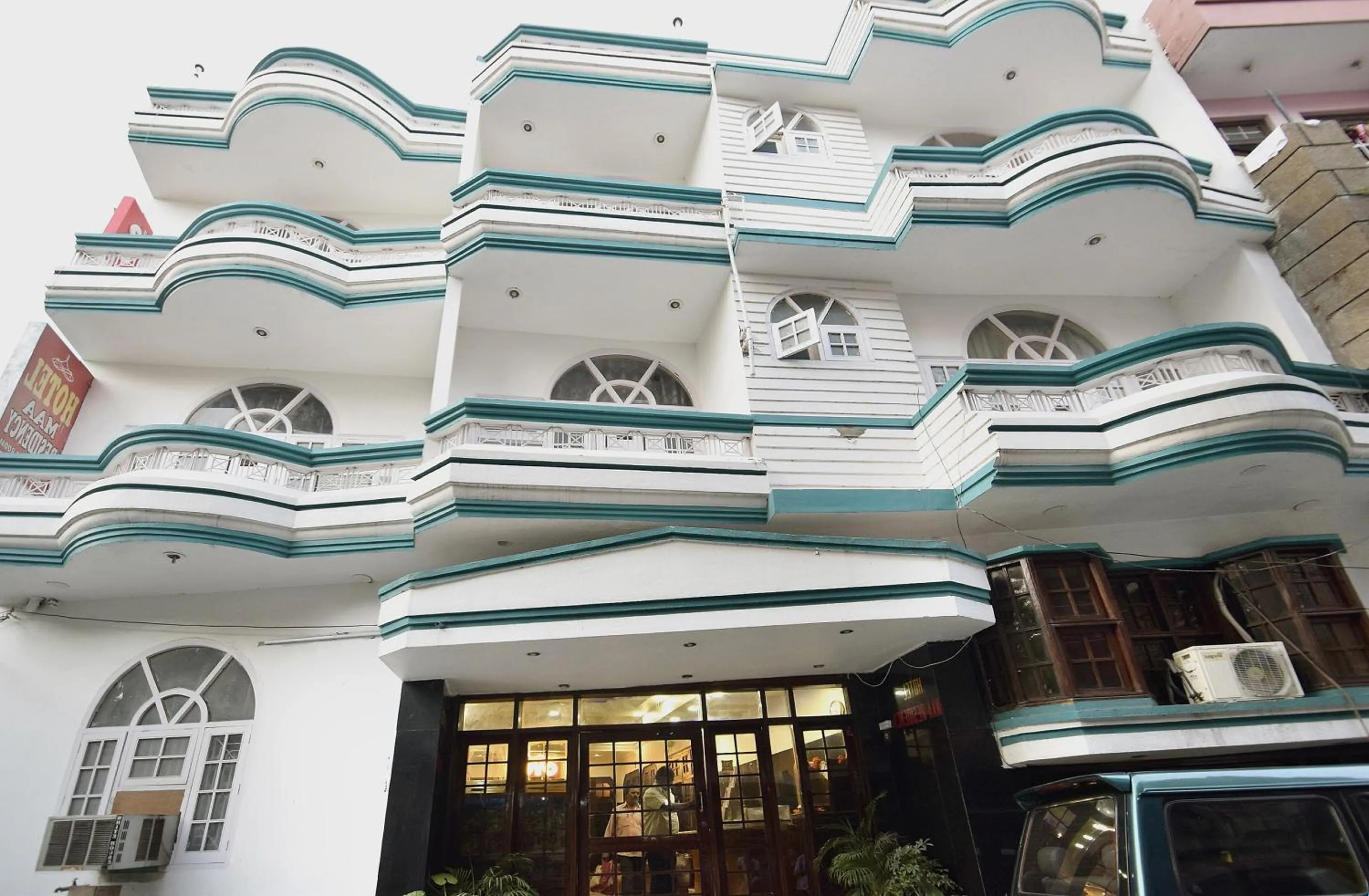 Facade/entrance in Super Hotel O Maa Residency