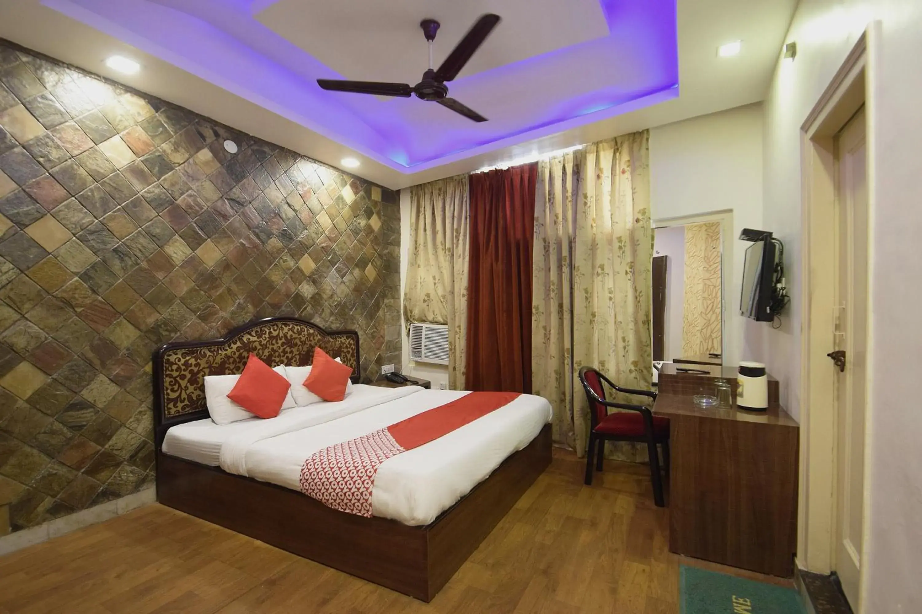 Bedroom, Bed in Super Hotel O Maa Residency Bedroom, Bed in Super Hotel O Maa Residency