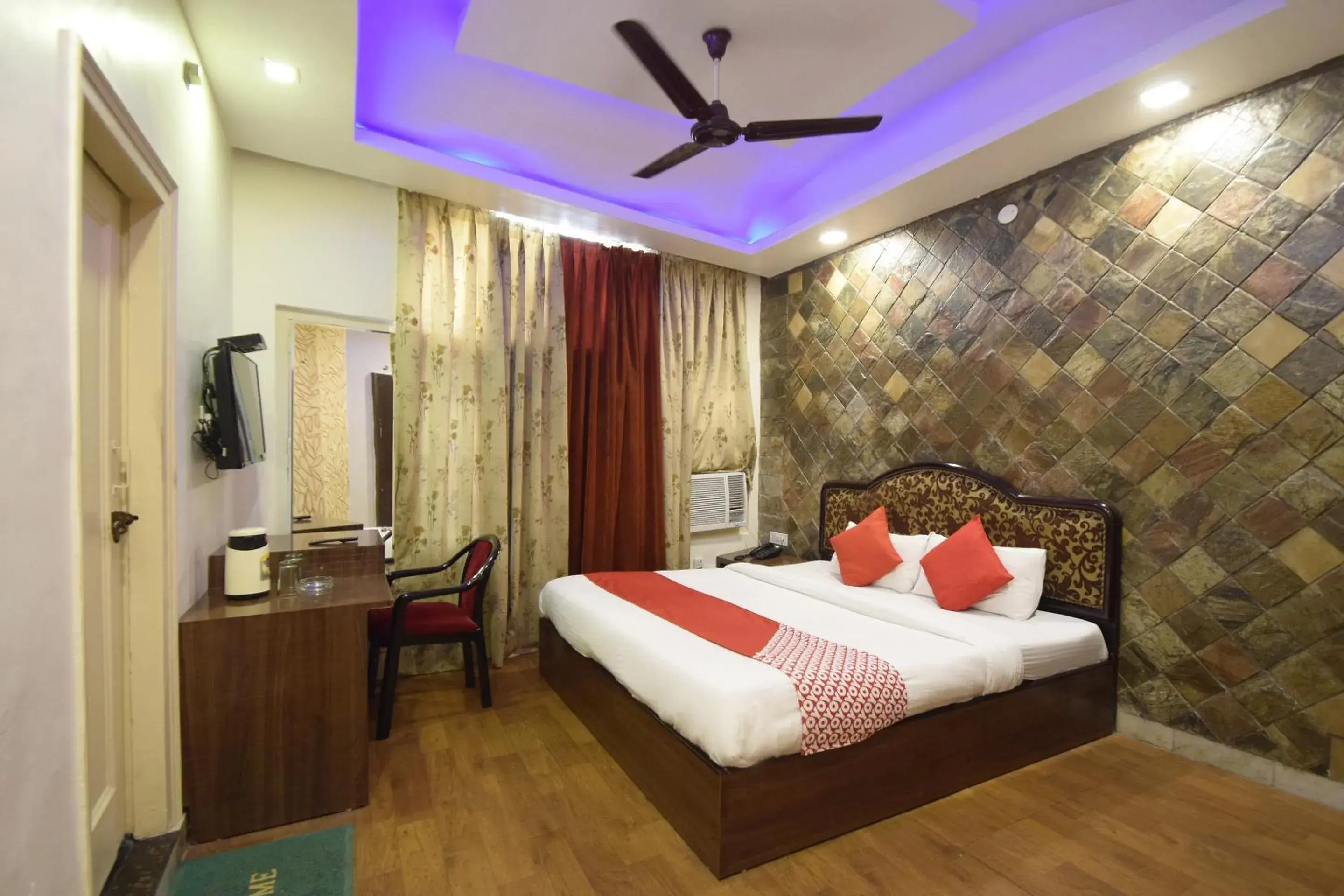 Bedroom, Bed in Super Hotel O Maa Residency Bedroom, Bed in Super Hotel O Maa Residency
