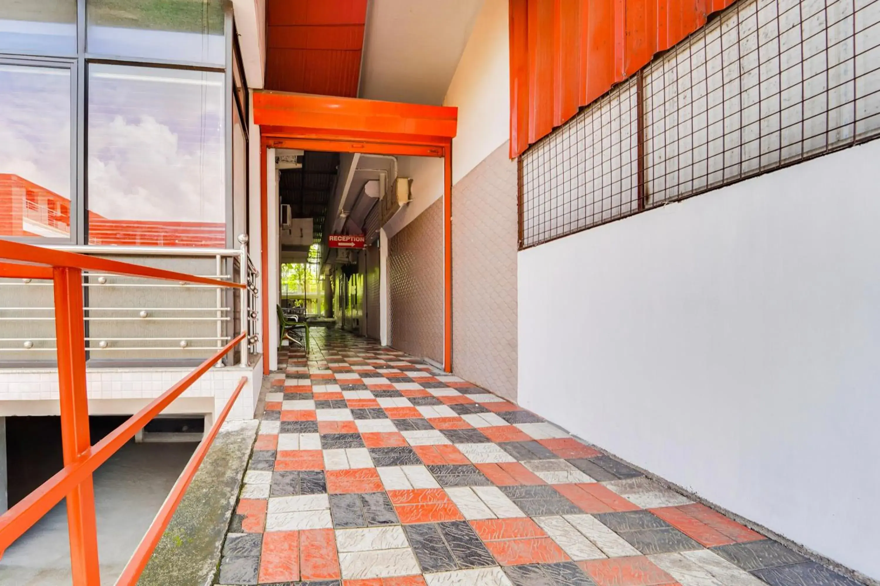 Facade/entrance in Super Hotel O Aluva Town Facade/entrance in Super Hotel O Aluva Town