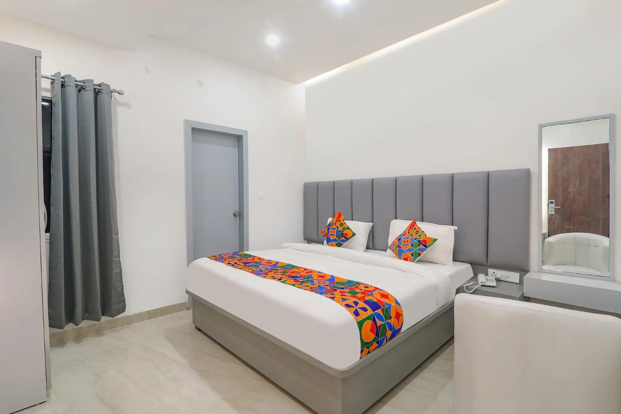 Photo of the whole room, Bed in FabHotel Impact