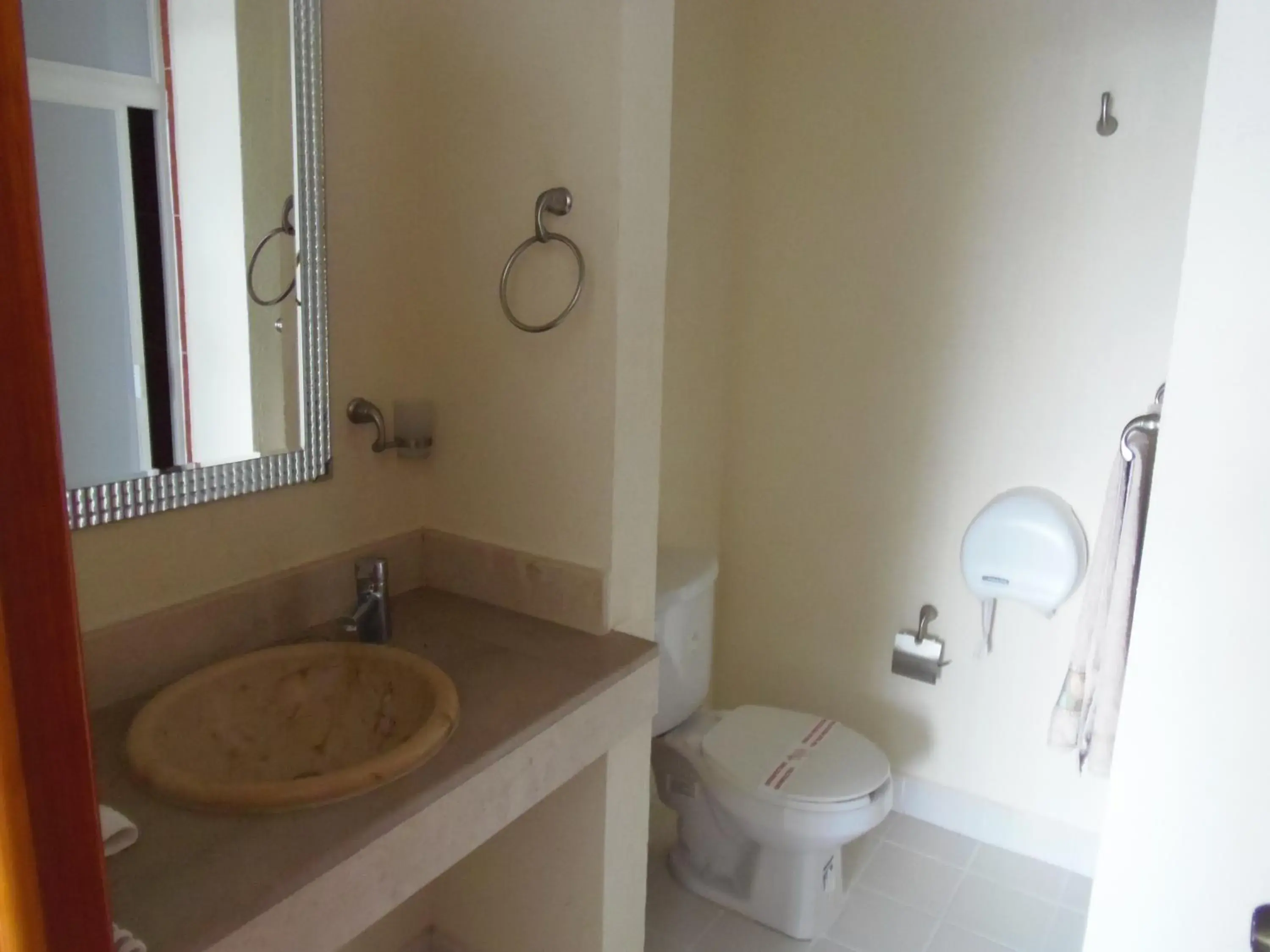 Bathroom in Hotel Señorial Tlaxcala Bathroom in Hotel Señorial Tlaxcala