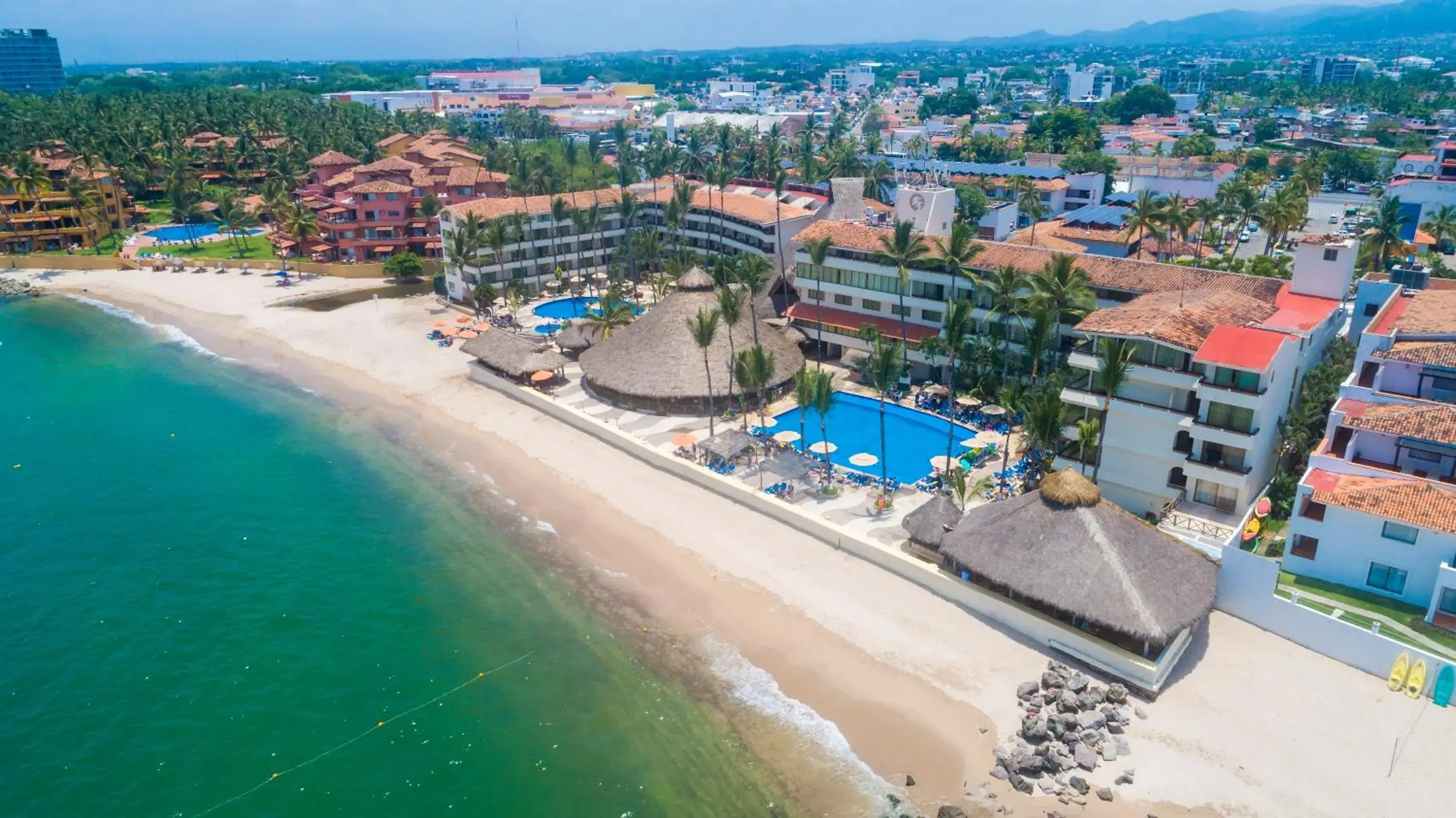 Property building in Las Palmas by the Sea All Inclusive Property building in Las Palmas by the Sea All Inclusive