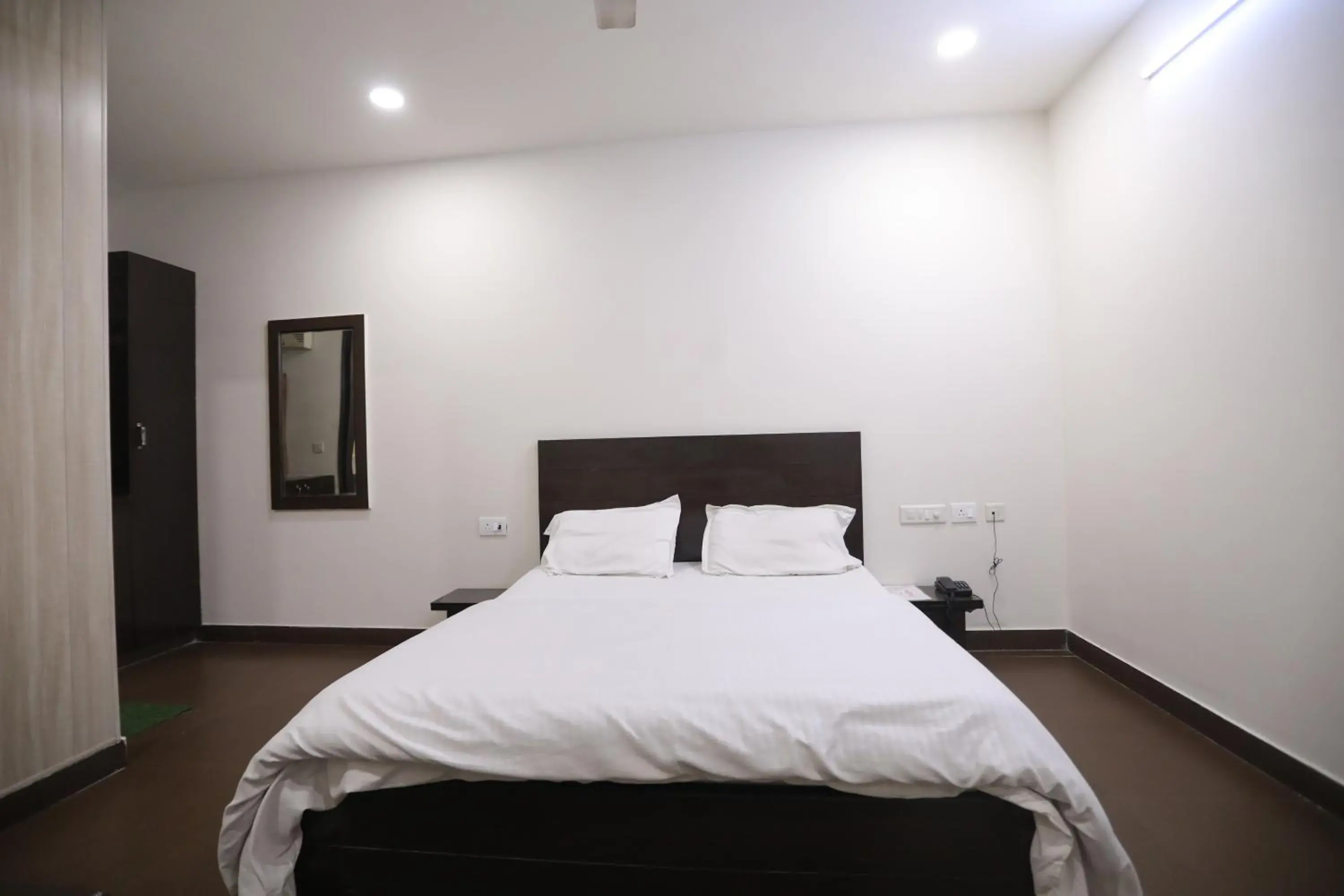 Bedroom in Hotel Red Sapphire Bedroom in Hotel Red Sapphire