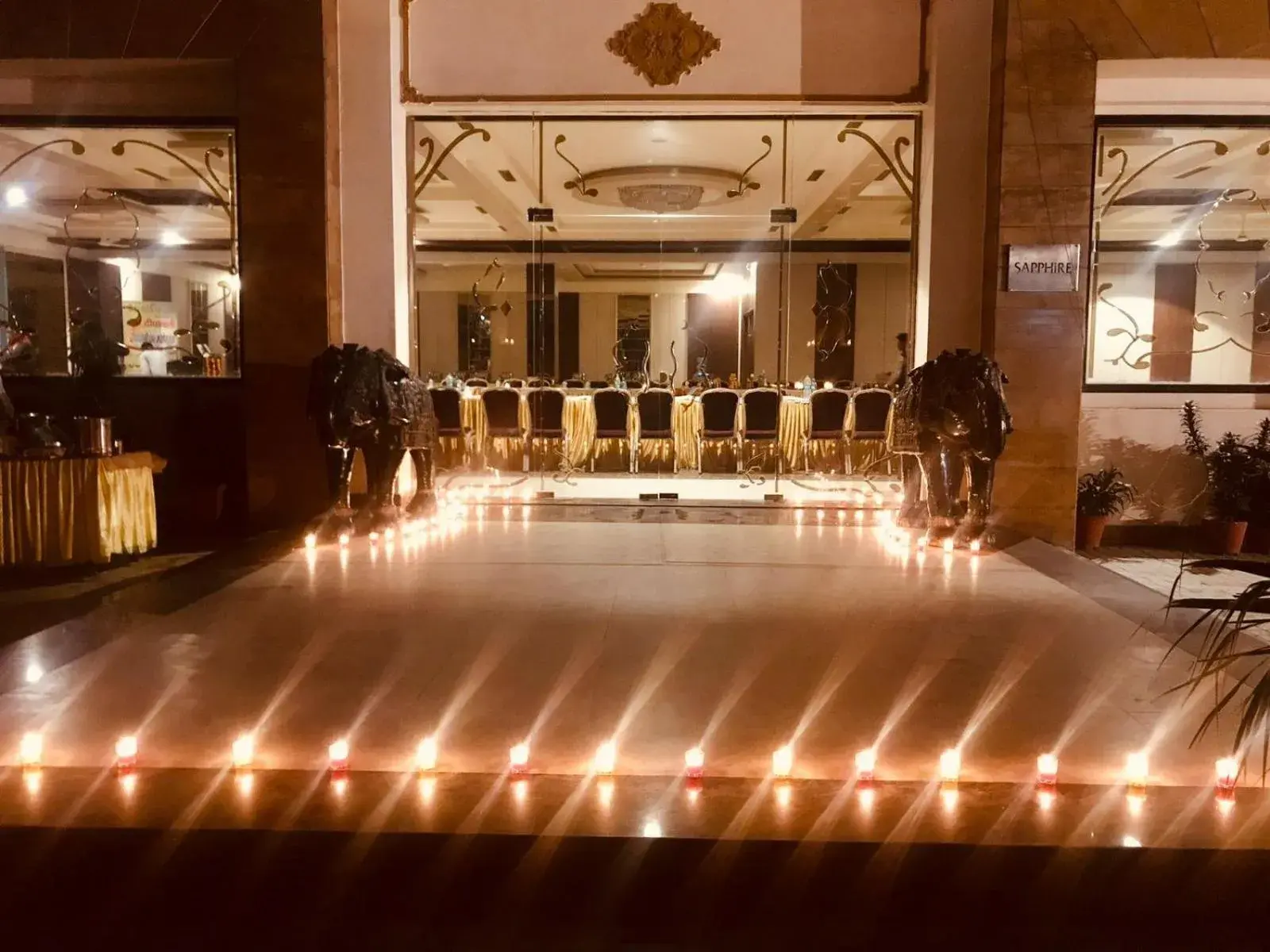 Property building in Hotel Red Sapphire Property building in Hotel Red Sapphire