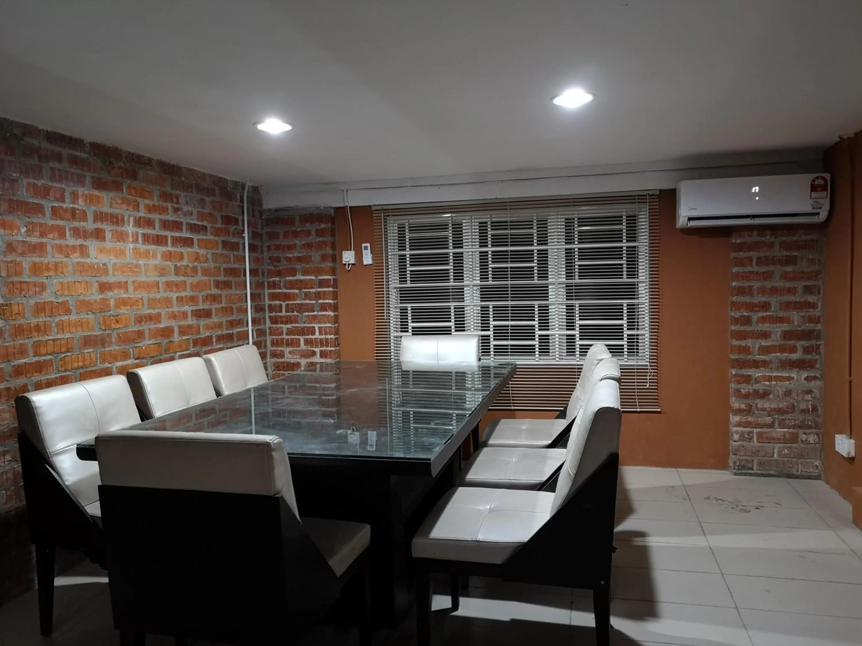 Living room in Kenyalang Urban Homestay