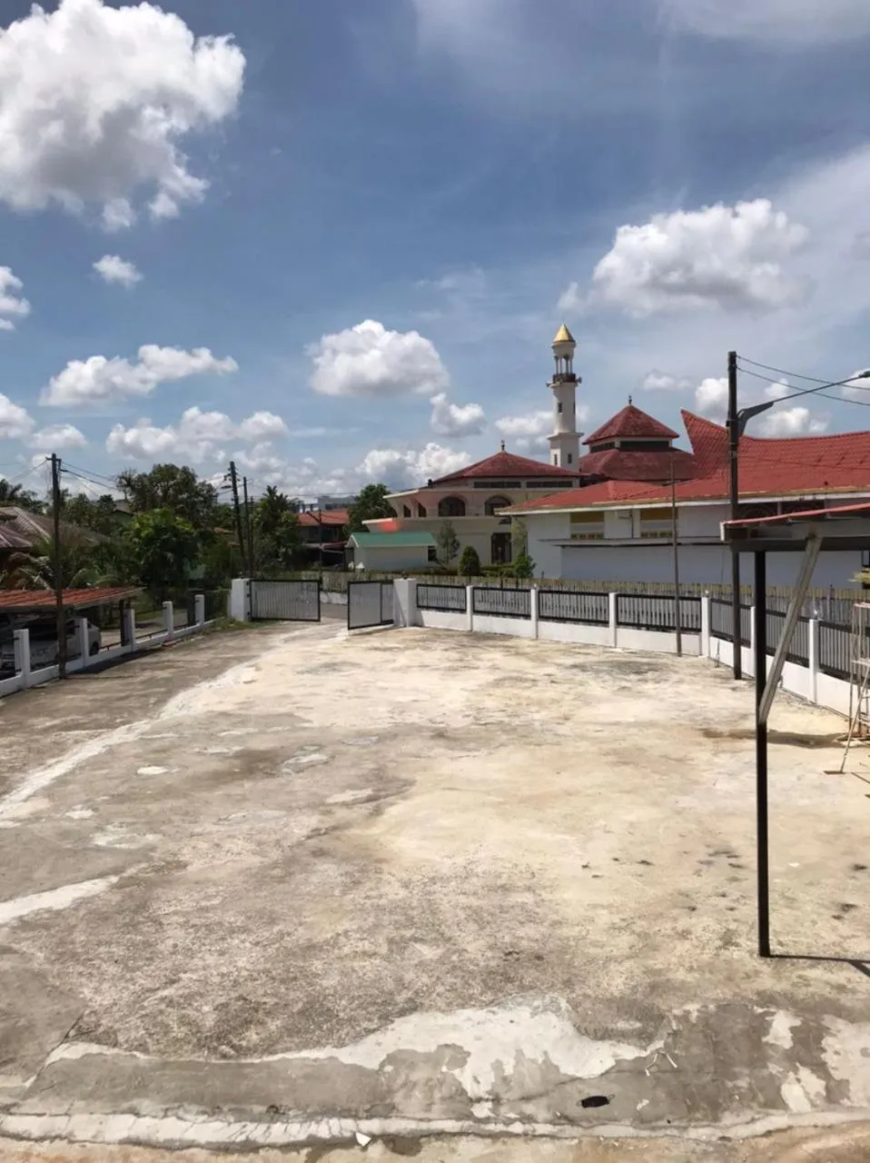 Parking in Kenyalang Urban Homestay