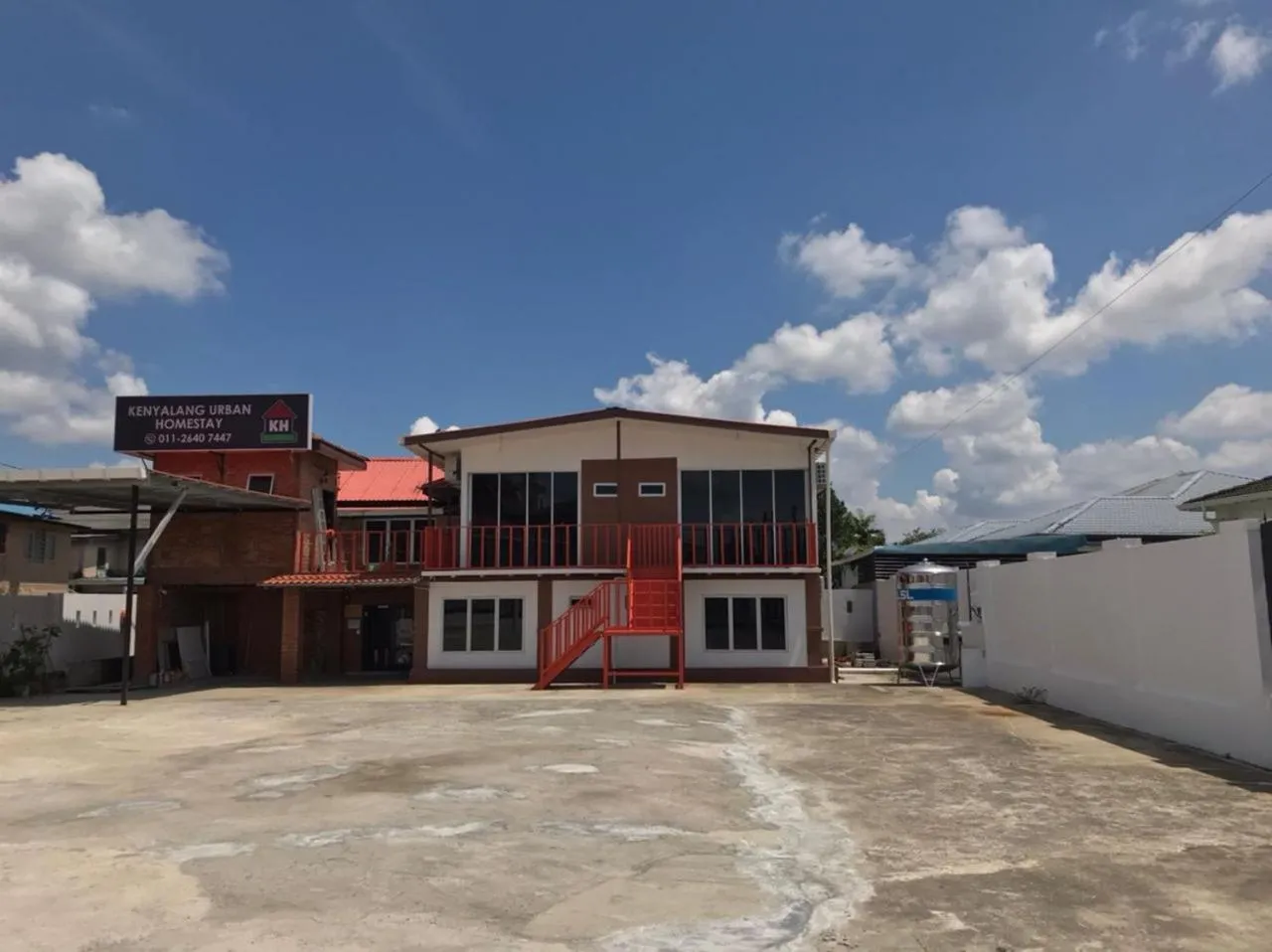 Property building in Kenyalang Urban Homestay