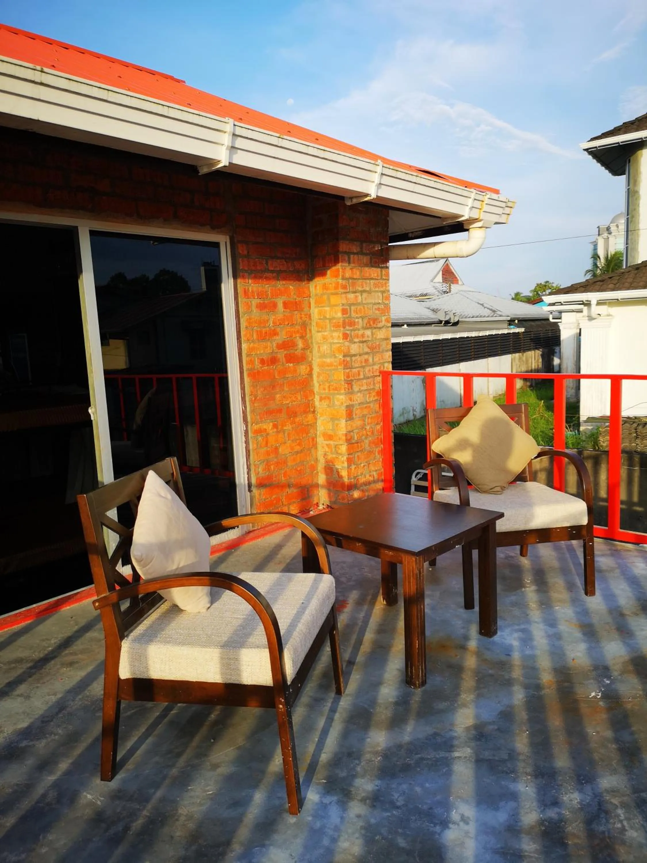 Balcony/Terrace in Kenyalang Urban Homestay
