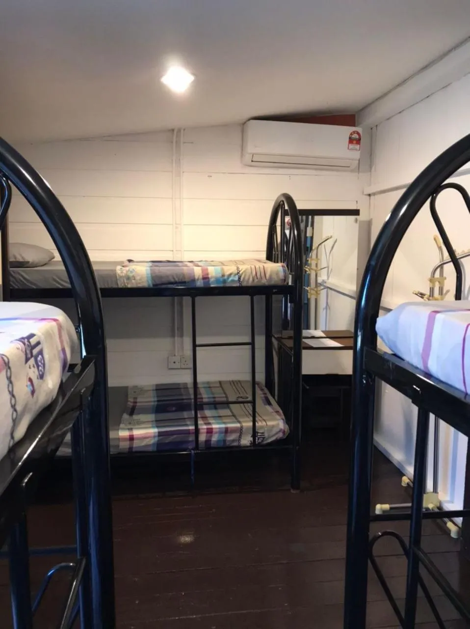 Bed in Kenyalang Urban Homestay