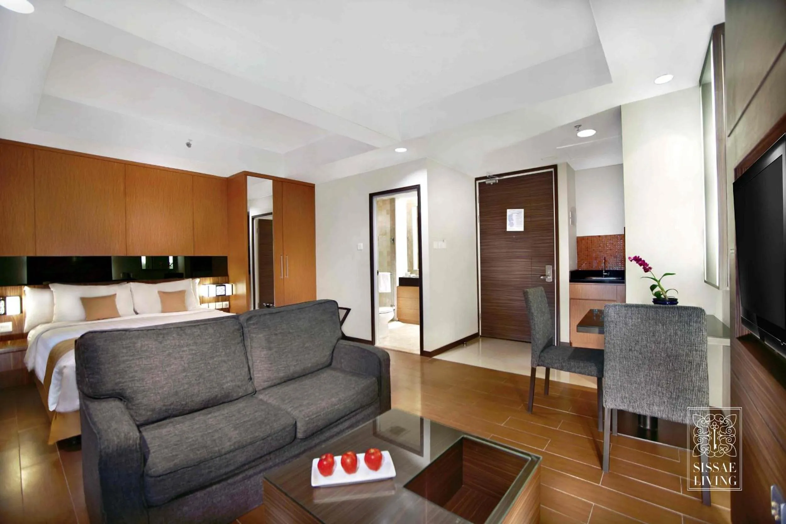 Bed in The Malibu Suites Balikpapan by Sissae Living