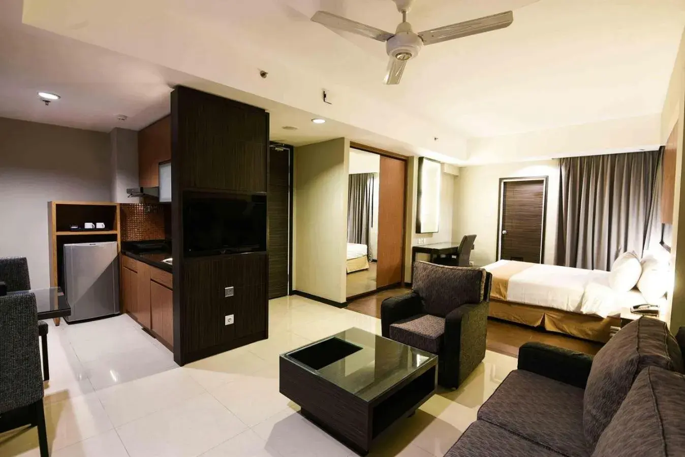 Bed in The Malibu Suites Balikpapan by Sissae Living Bed in The Malibu Suites Balikpapan by Sissae Living