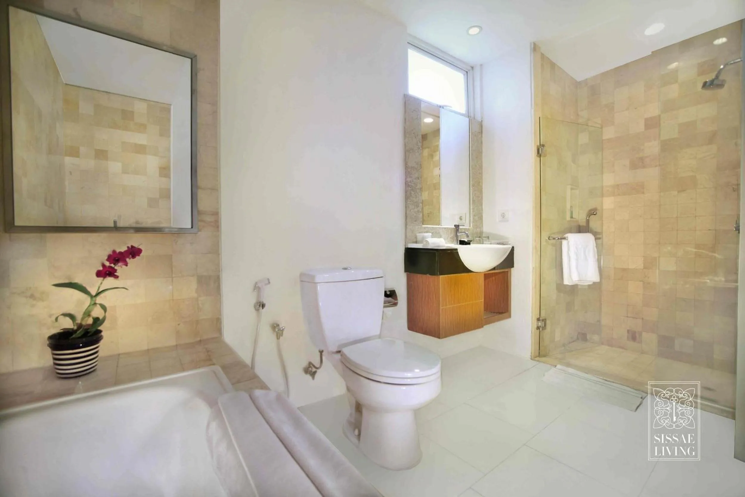 Bathroom in The Malibu Suites Balikpapan by Sissae Living