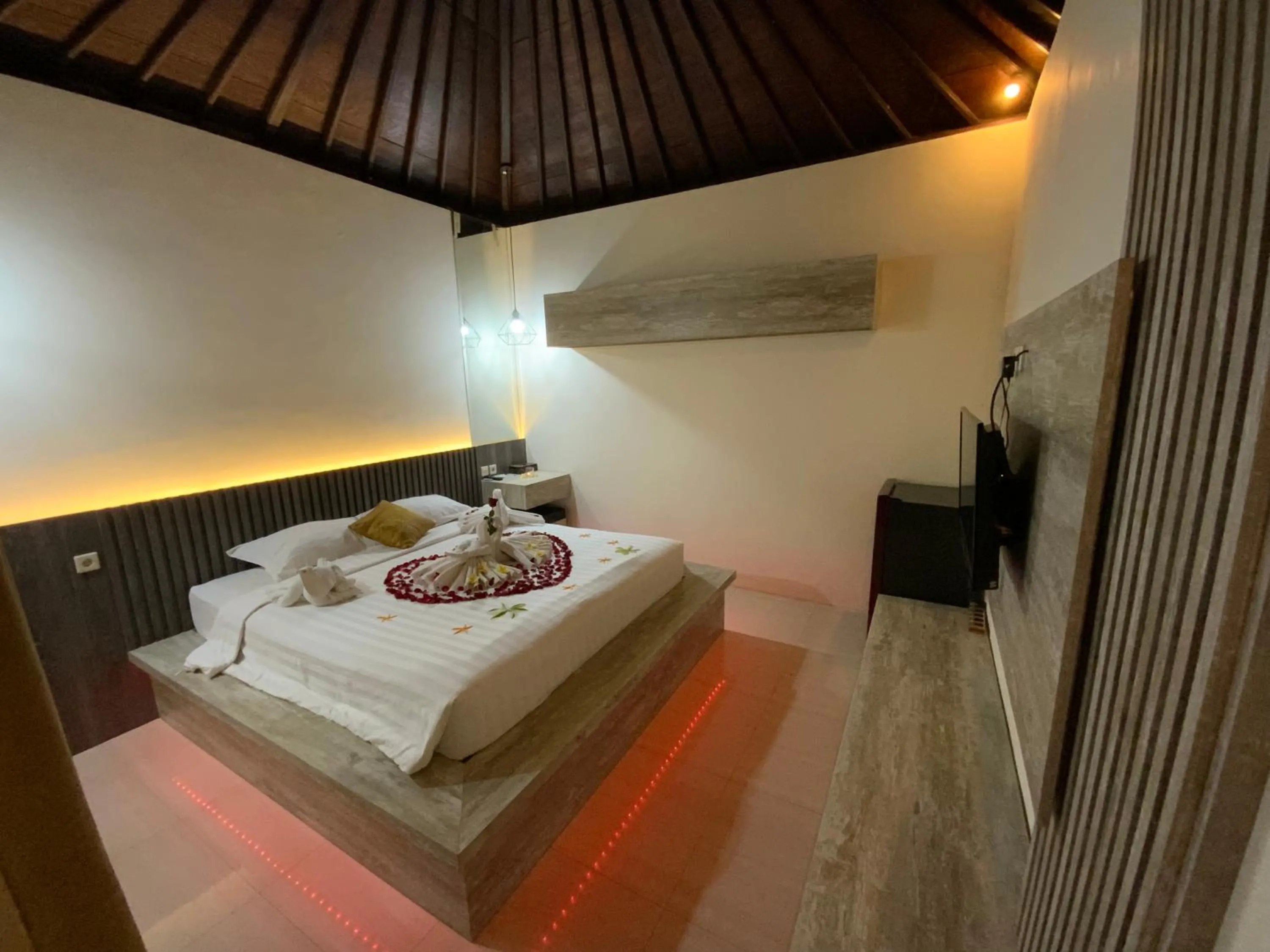 Bed in Bali Elephants Boutique Villa