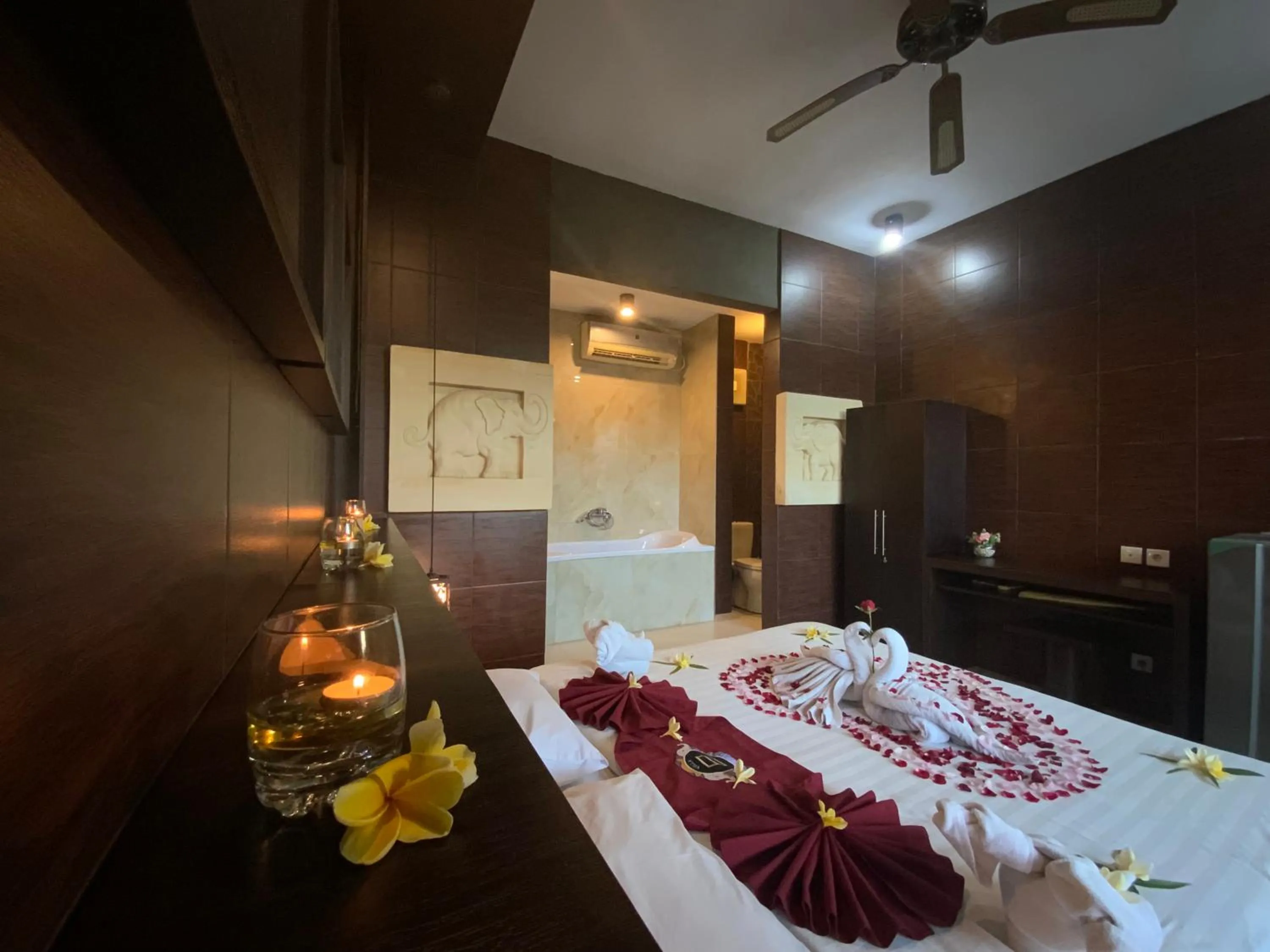 Bed in Bali Golden Elephant Boutique Villa