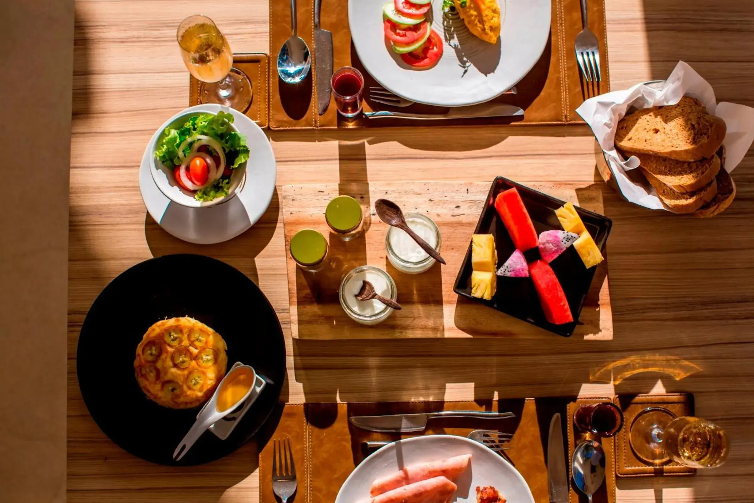 Food and drinks in The Anda Mani Khaolak Beachfront Villas - Adult only Food and drinks in The Anda Mani Khaolak Beachfront Villas - Adult only