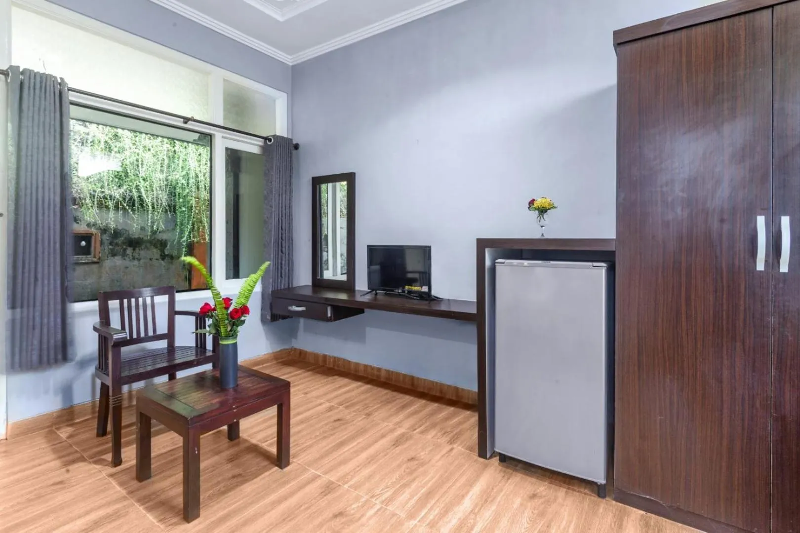 TV and multimedia in Dewi Sinta Hotel and Restaurant