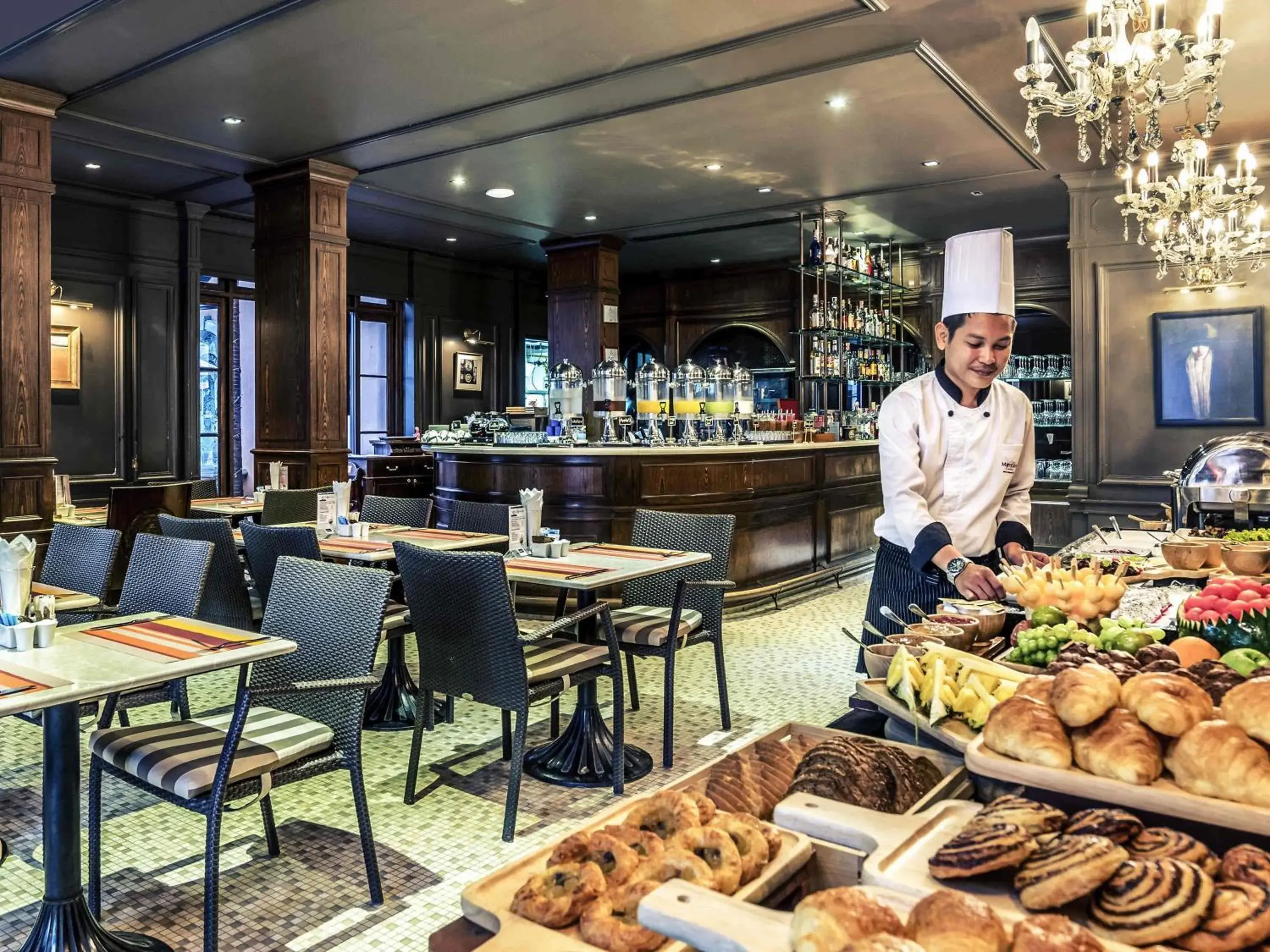 Restaurant/places to eat in Mercure Samui Chaweng Tana Restaurant/places to eat in Mercure Samui Chaweng Tana