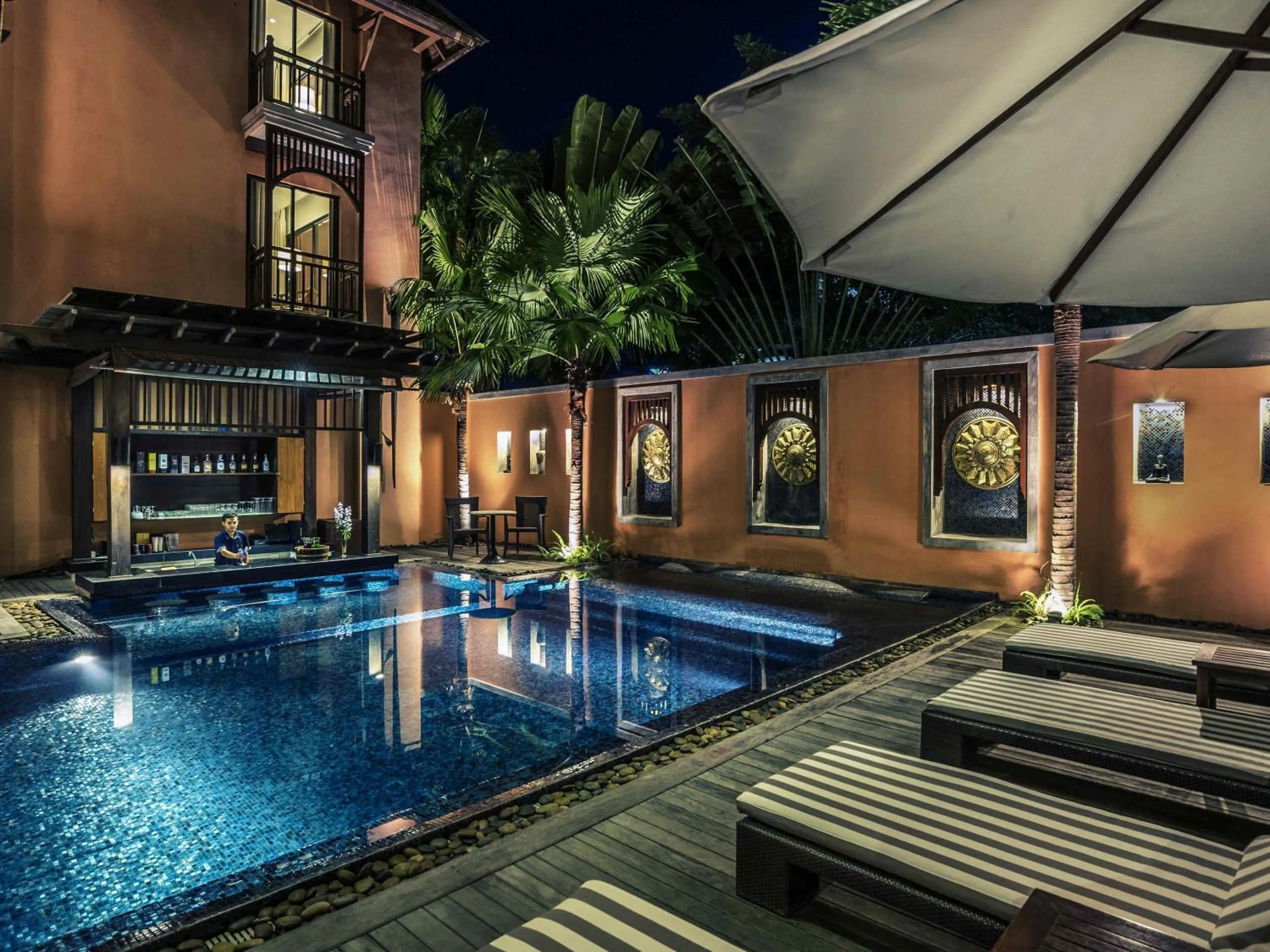 Lounge or bar in Mercure Samui Chaweng Tana