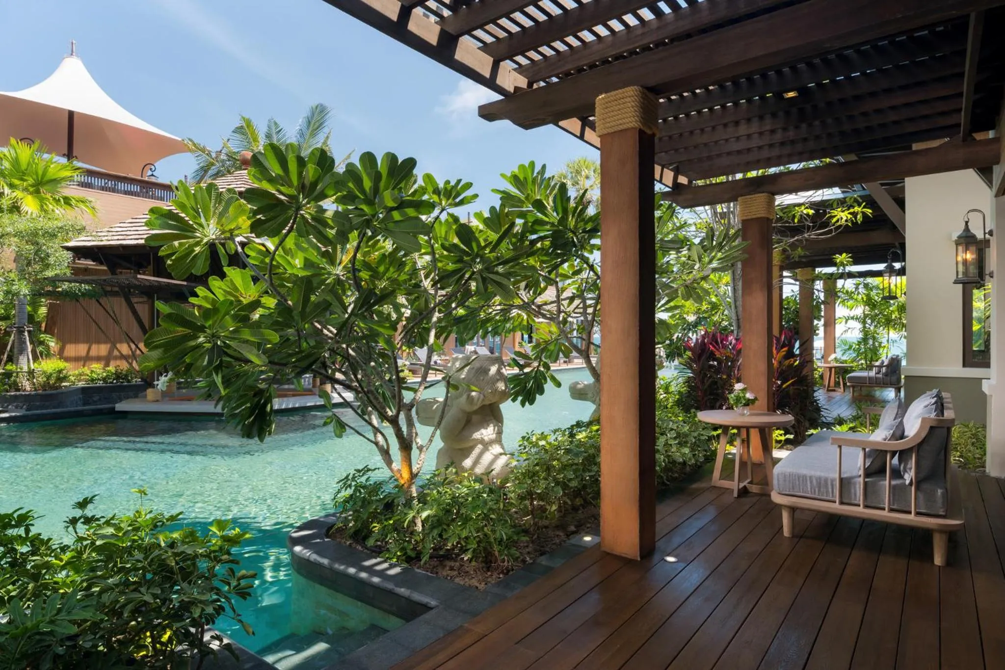 Balcony/Terrace in Mercure Samui Chaweng Tana
