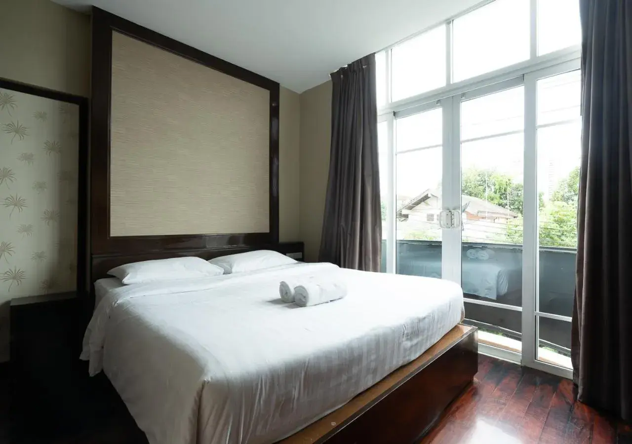 Bed in Greenview Ekkamai10 Suite Bed in Greenview Ekkamai10 Suite