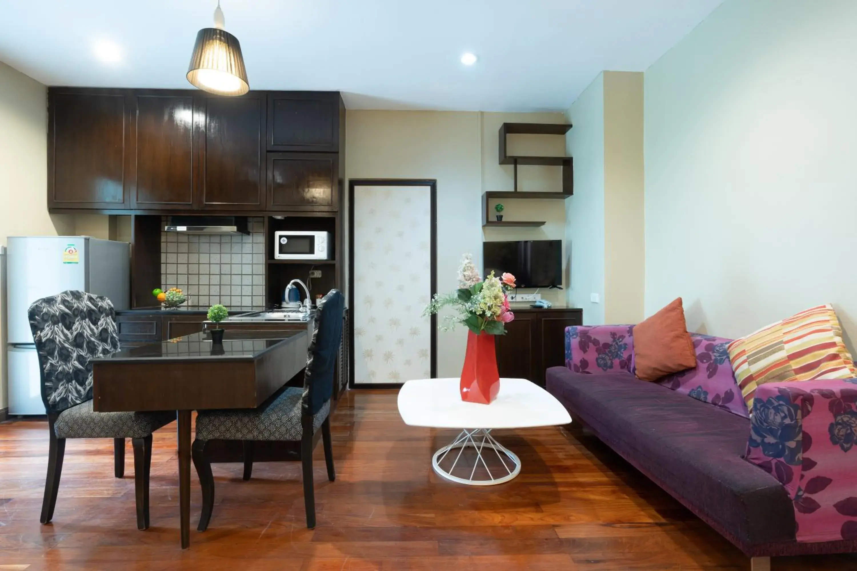 Other in Greenview Ekkamai10 Suite Other in Greenview Ekkamai10 Suite