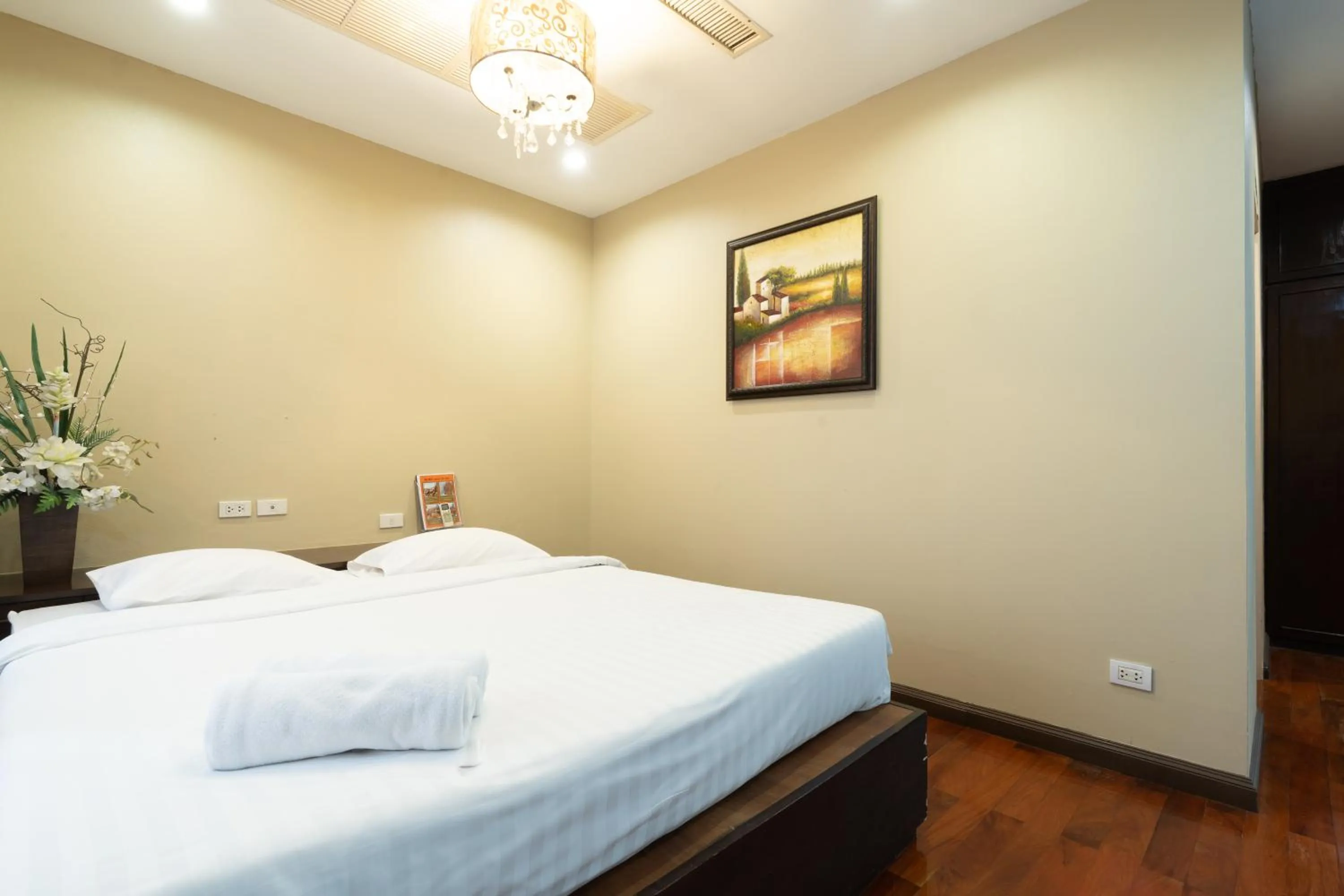 Bed in Greenview Ekkamai10 Suite