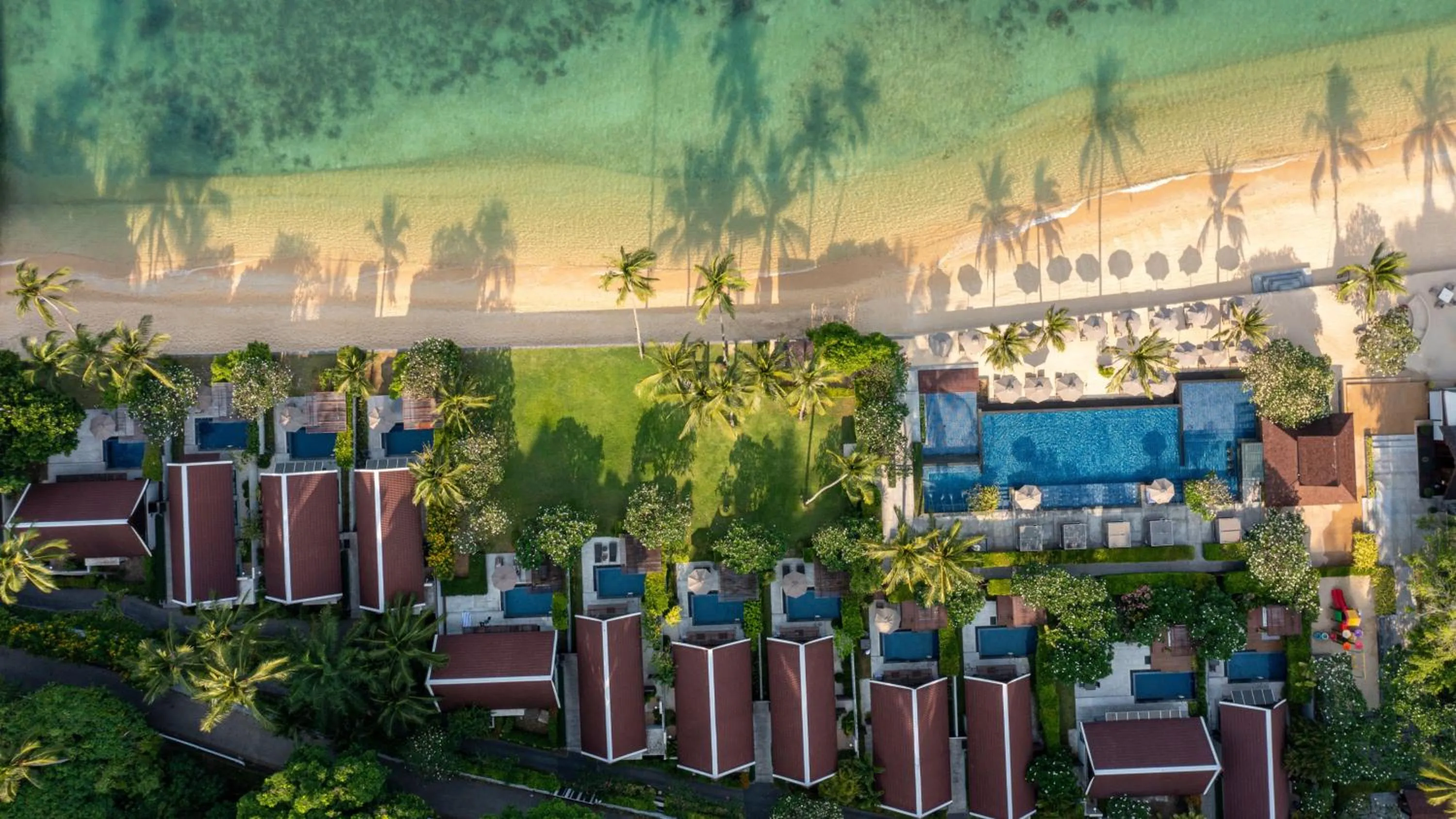 Swimming pool in InterContinental Koh Samui Resort by IHG