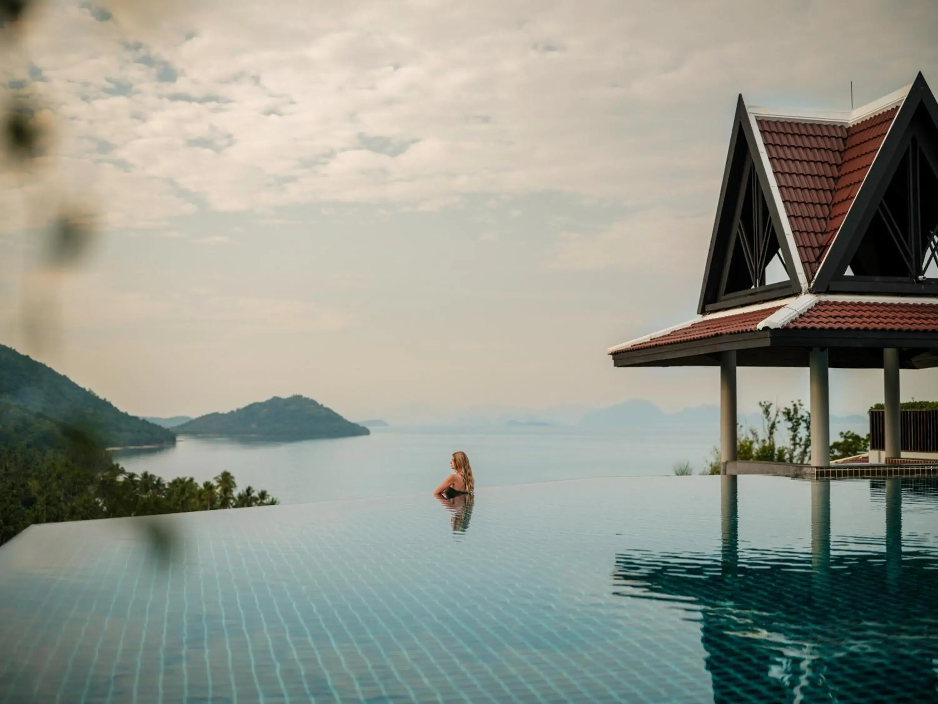 Swimming pool in InterContinental Koh Samui Resort by IHG Swimming pool in InterContinental Koh Samui Resort by IHG